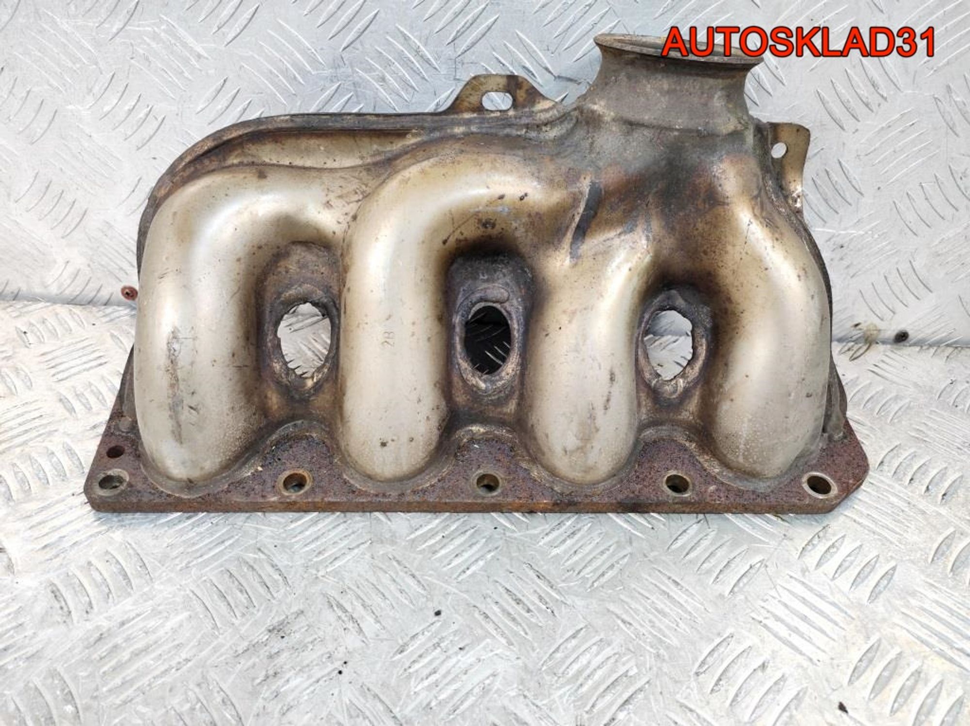 Коллектор выпускной Citroen C5 1,8 EW7J4 Бензин, 900 рублей, Дубовое