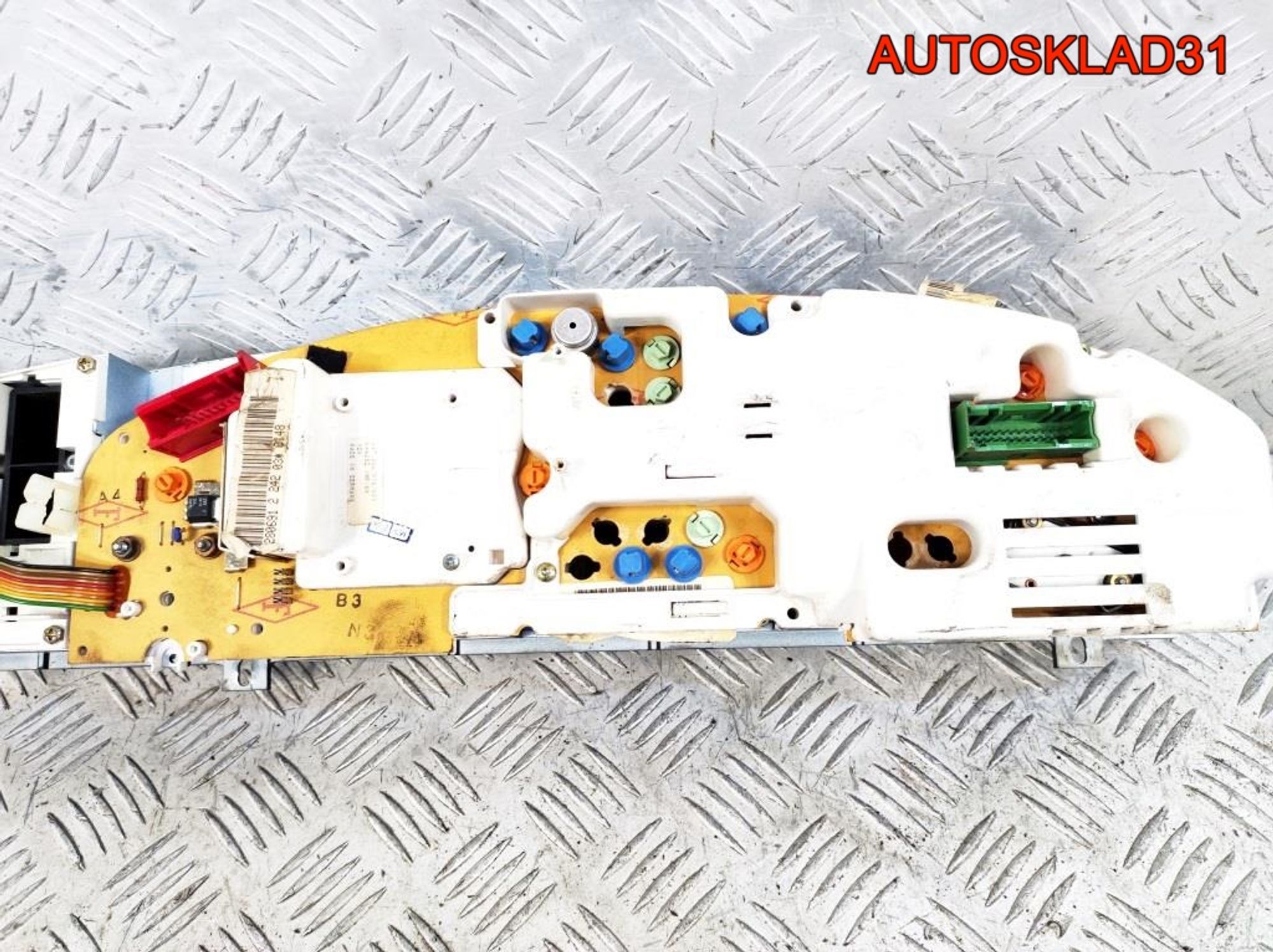 Панель приборов Audi 100 C4 4A1919033P Бензин, 16200 рублей, Дубовое