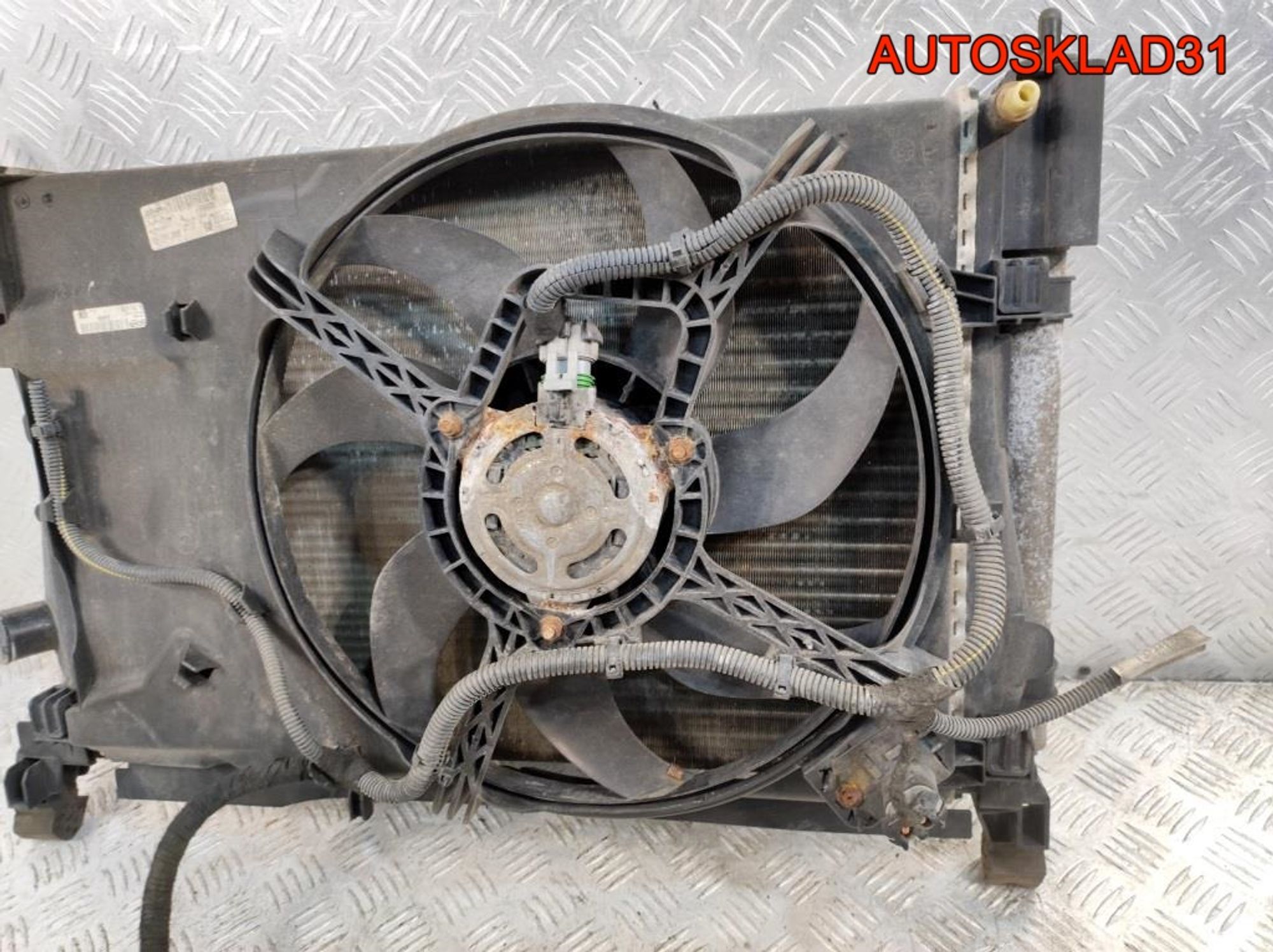 Кассета радиаторов Opel Corsa D 1,2 Бензин 55701408, 8000 рублей, Дубовое