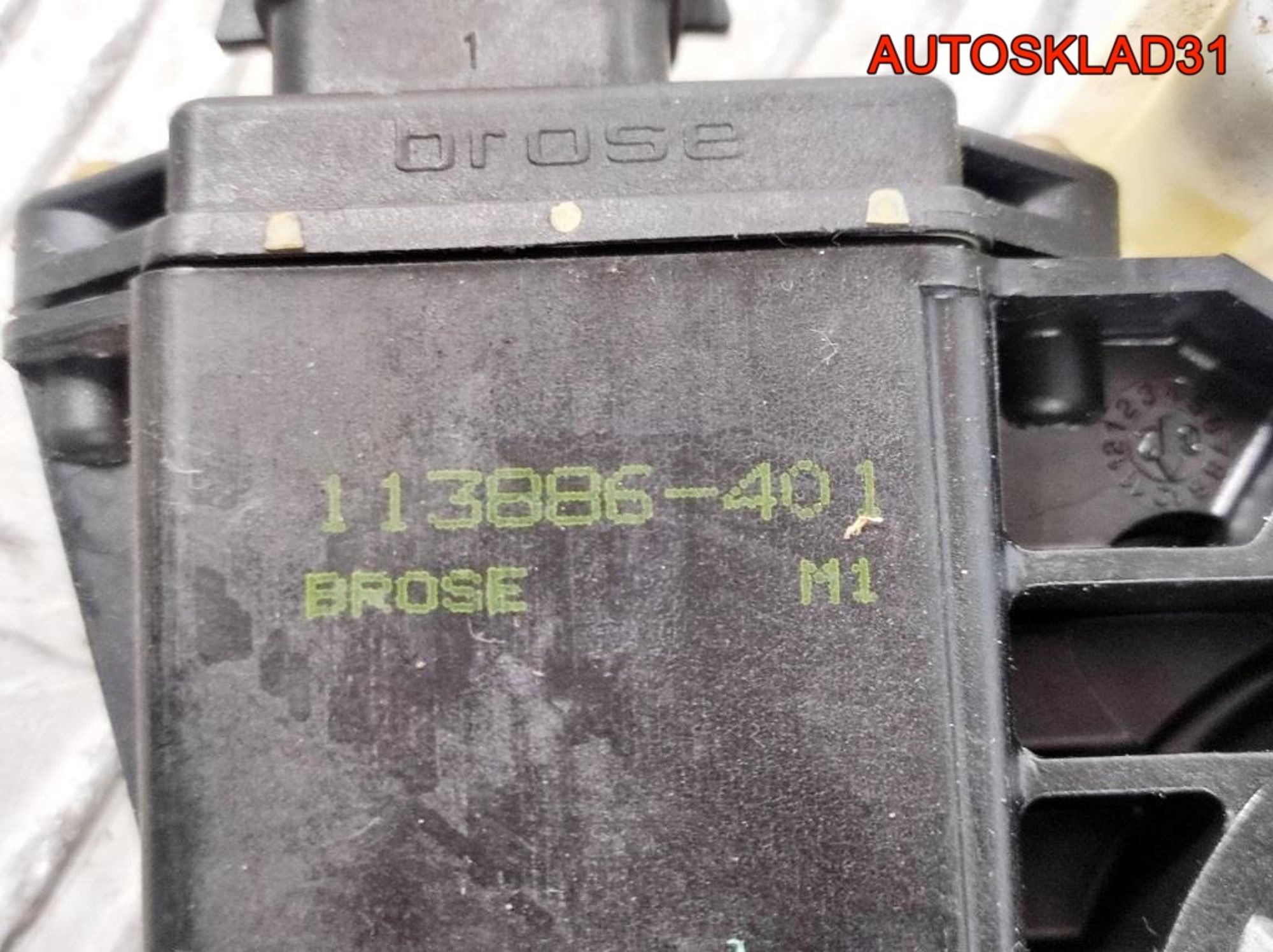 Стеклоподъемник перед левый Mitsubishi Carisma DA, 2300 рублей, Дубовое