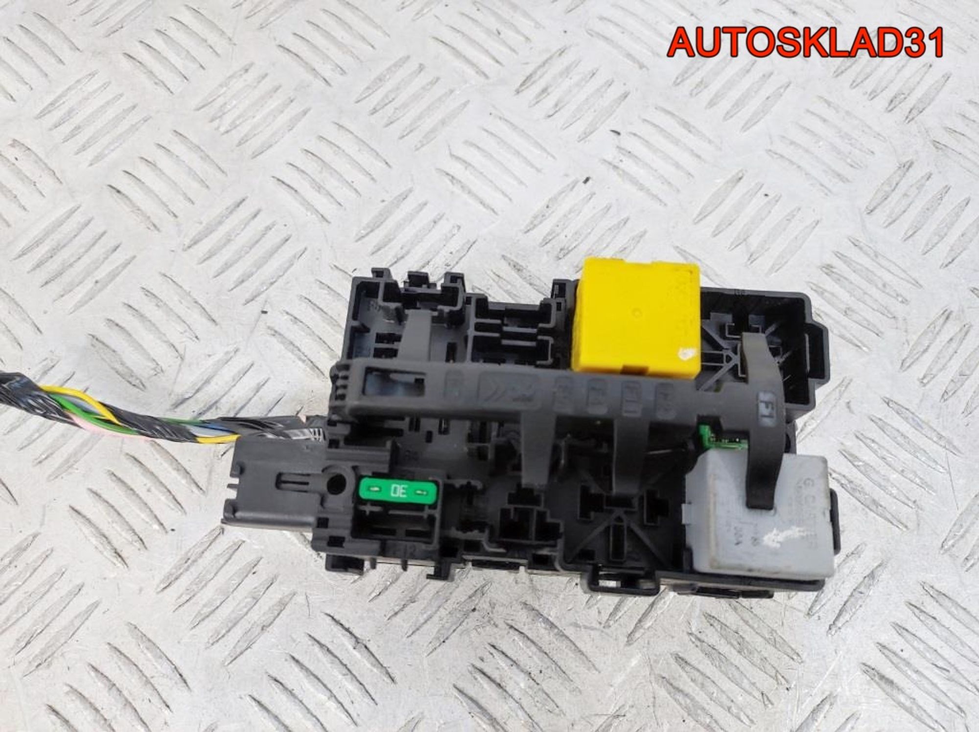 Блок предохранителей Peugeot 208 9812661980, 2100 рублей, Дубовое