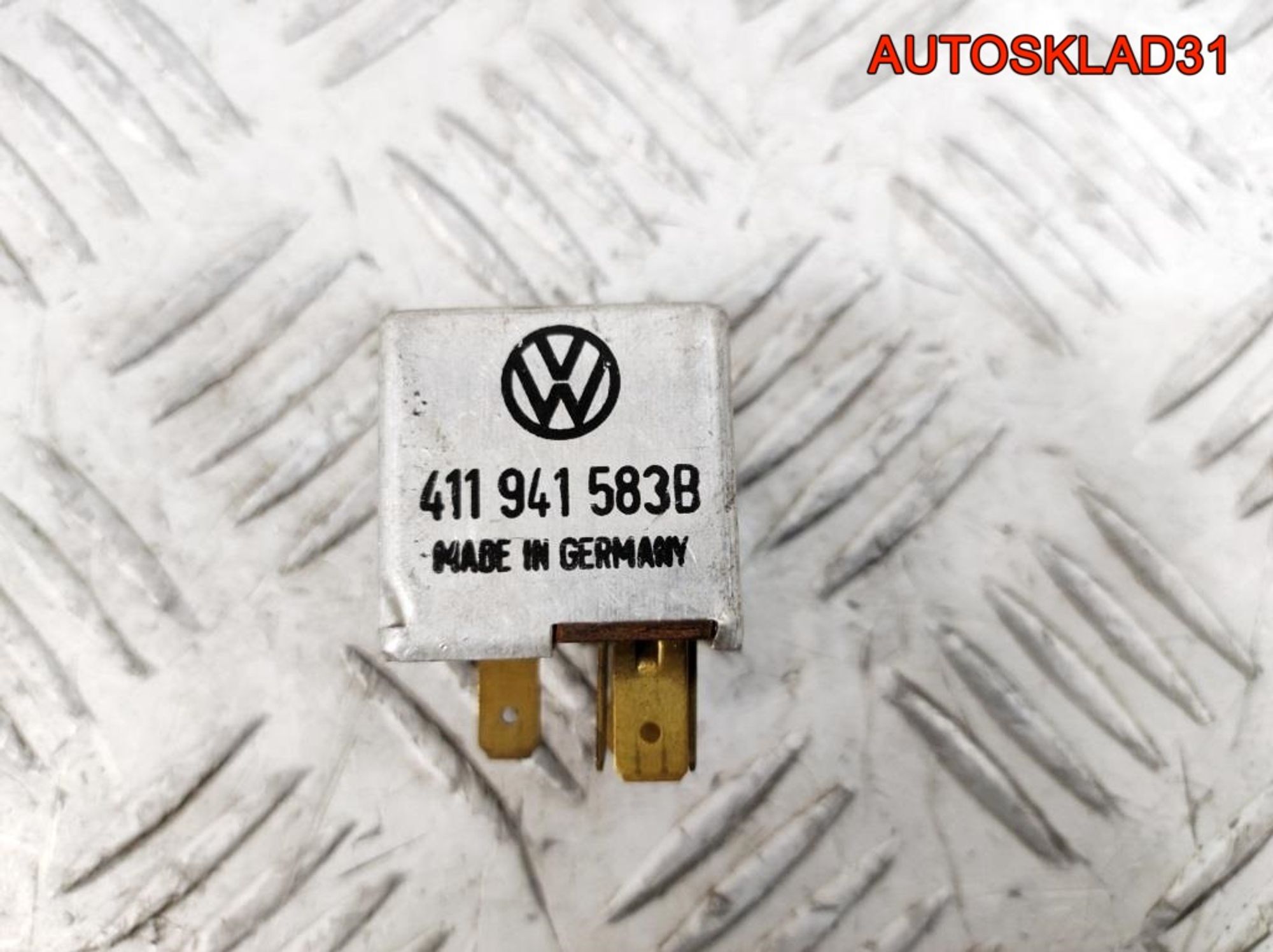 Реле Audi A6 C4 411941583B, 1000 рублей, Дубовое