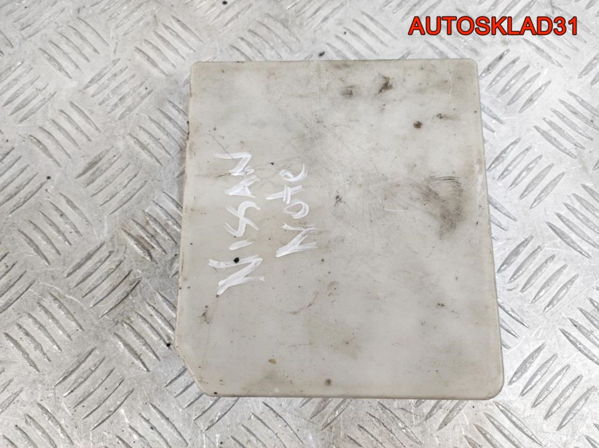 Блок предохранителей Nissan Micra K12 284B7AX61A, 10800 рублей, Дубовое