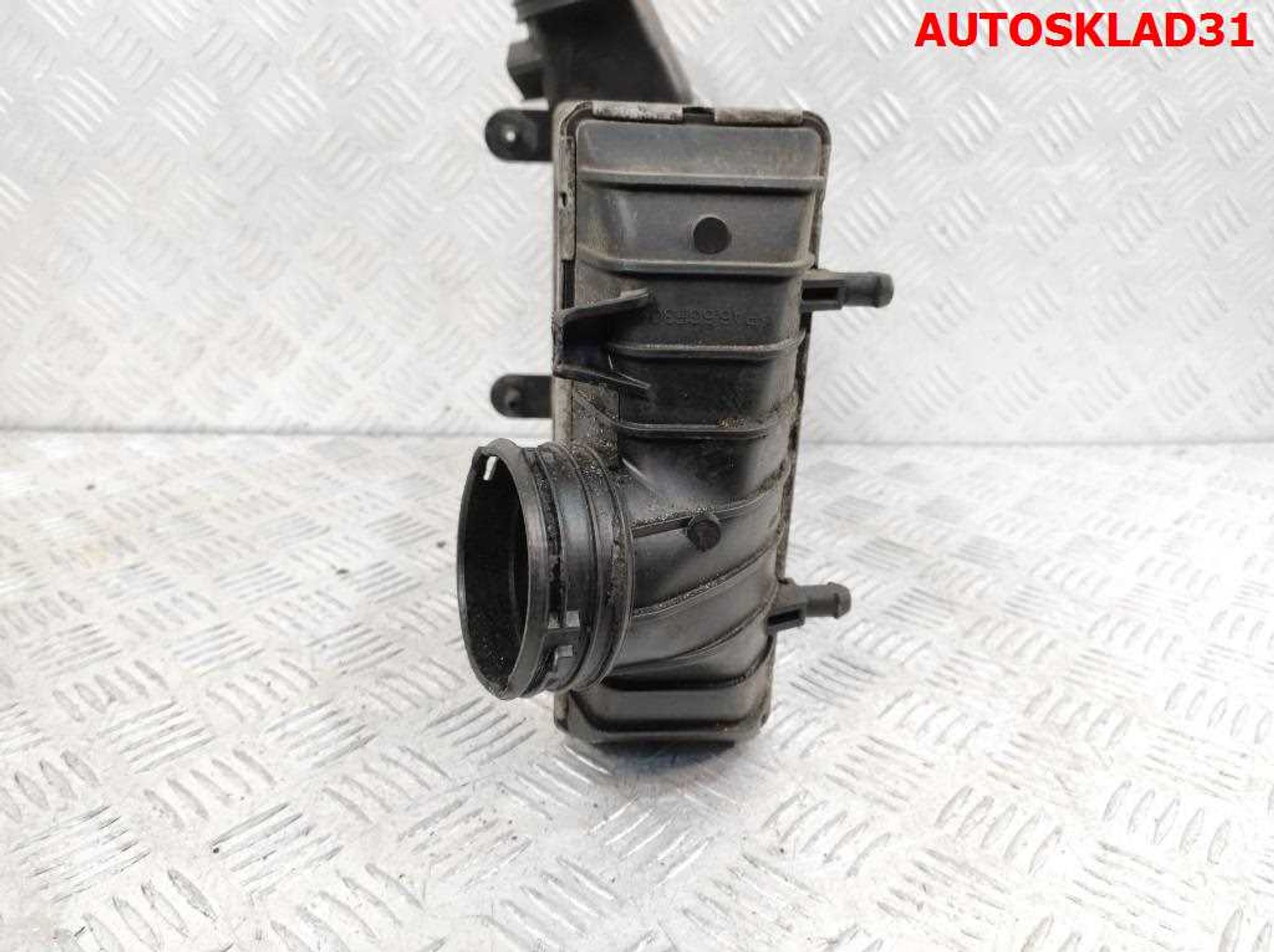 Интеркулер Volkswagen Passat B5+ 3B0145805J Дизель, 3000 рублей, Дубовое