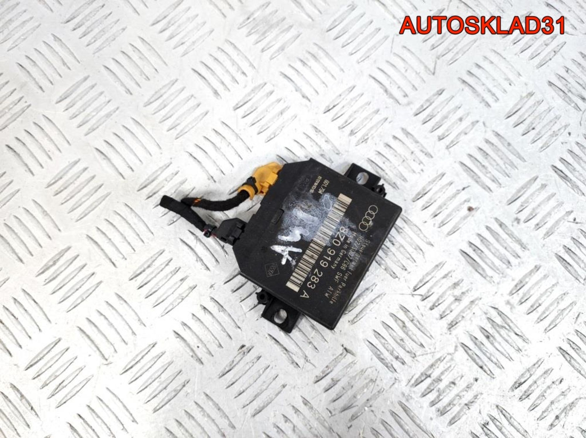 Блок парктроников Audi A4 B6 8Z0919283A, 1700 рублей, Дубовое