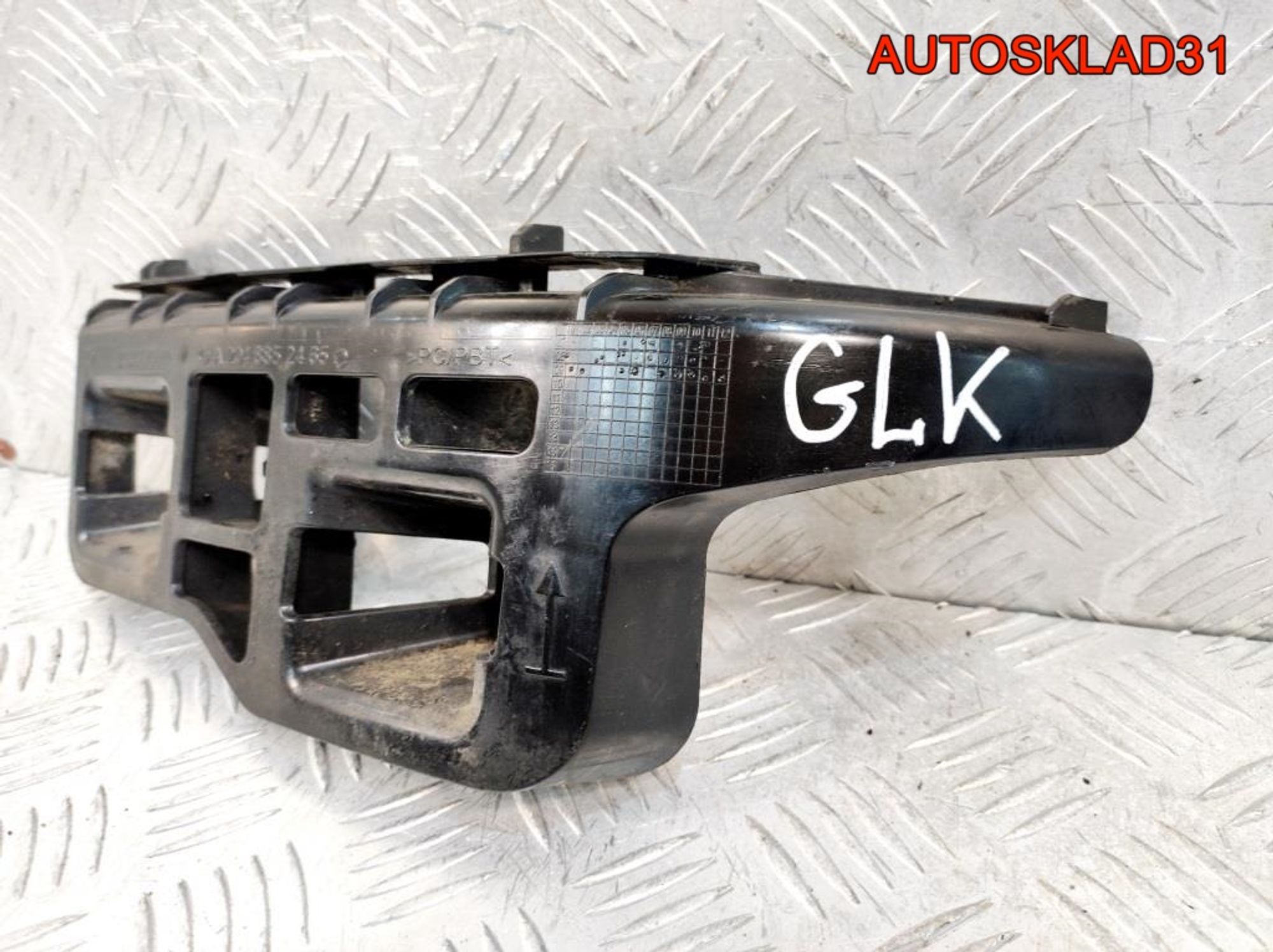 Кронштейн заднего бампера правый Mercedes GLK X204, 1000 рублей, Дубовое