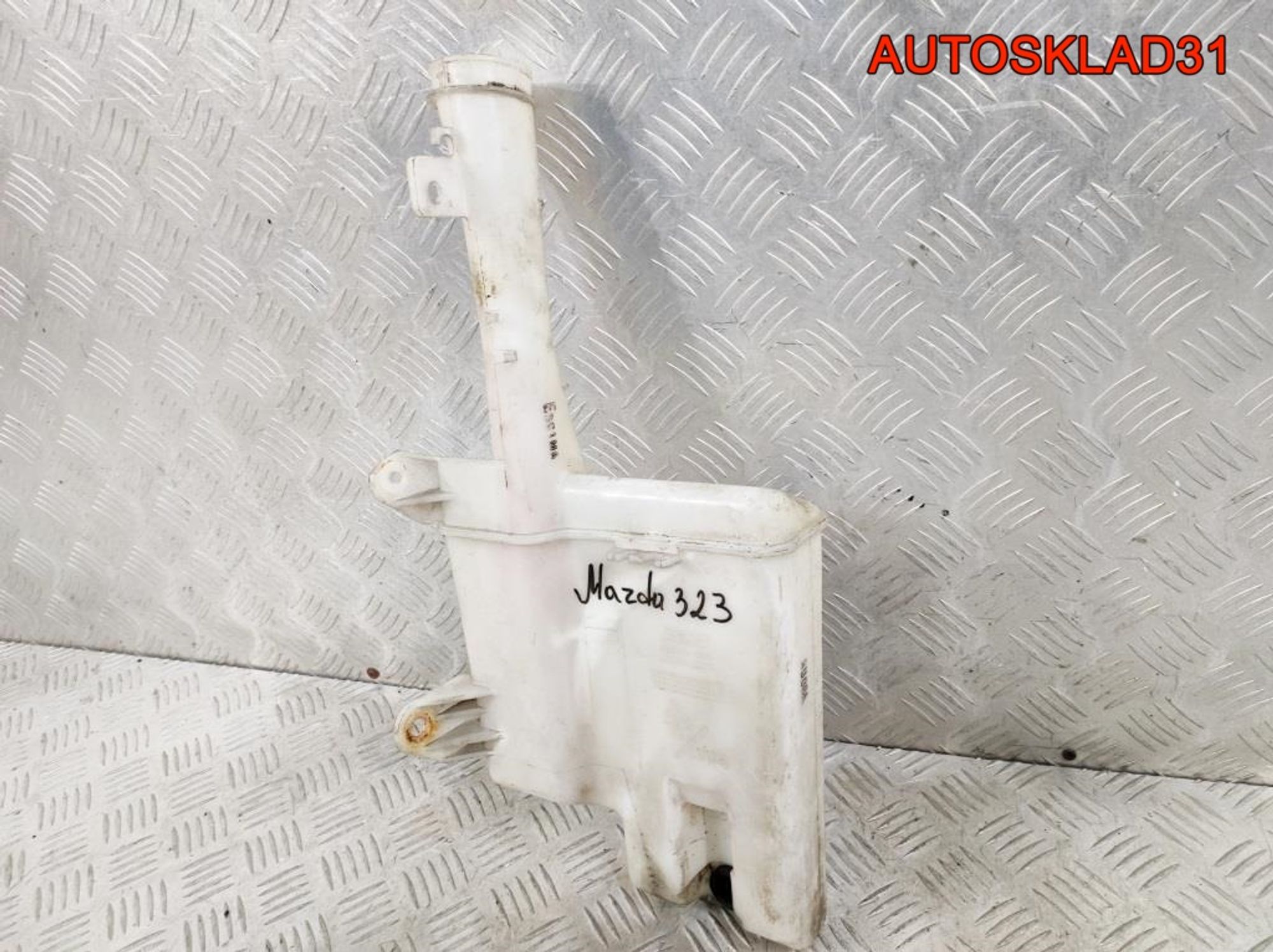 Бачок омывателя Mazda 323 BA 860142056, 1800 рублей, Дубовое