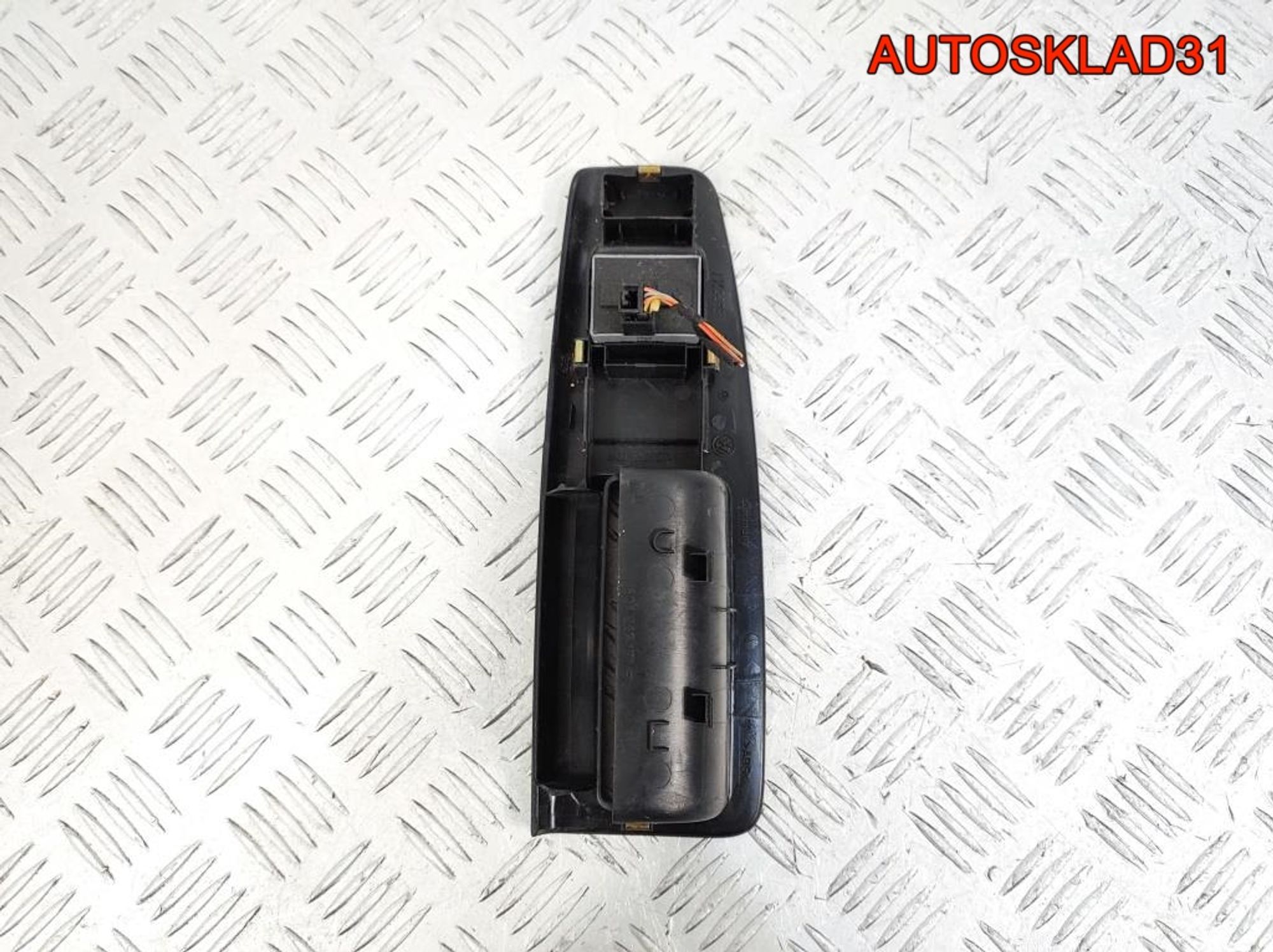 Блок стеклоподъемников VW Polo 6Q0959858, 1300 рублей, Дубовое