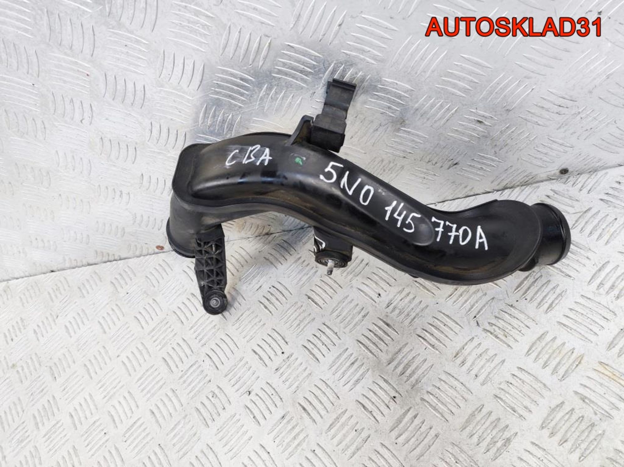 Патрубок интеркулера VW Passat B6 CBA 5N0145770A, 2900 рублей, Дубовое