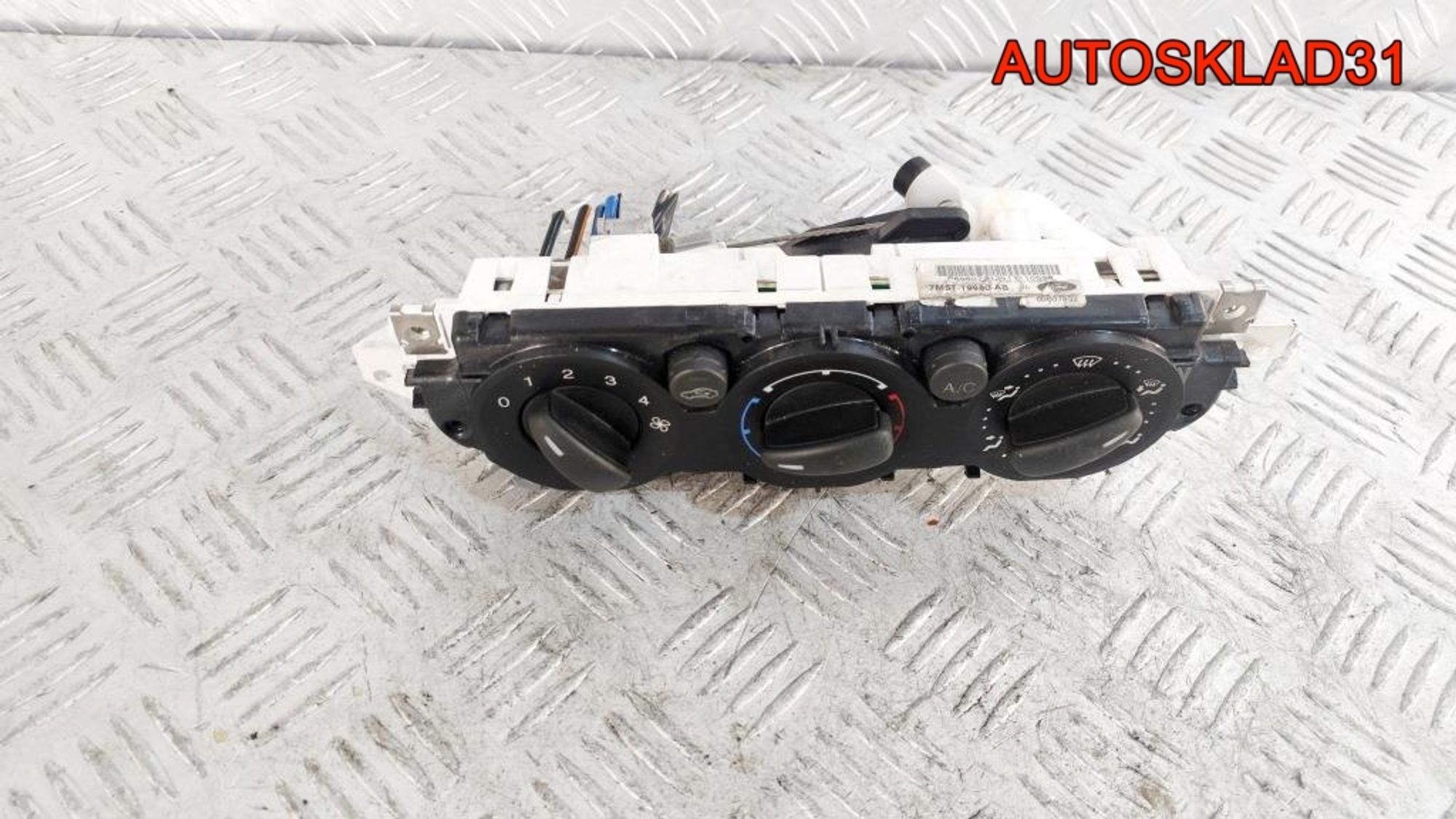 Блок управления отопителем Ford Focus 2 7M5T19980AB, 1000 рублей, Дубовое