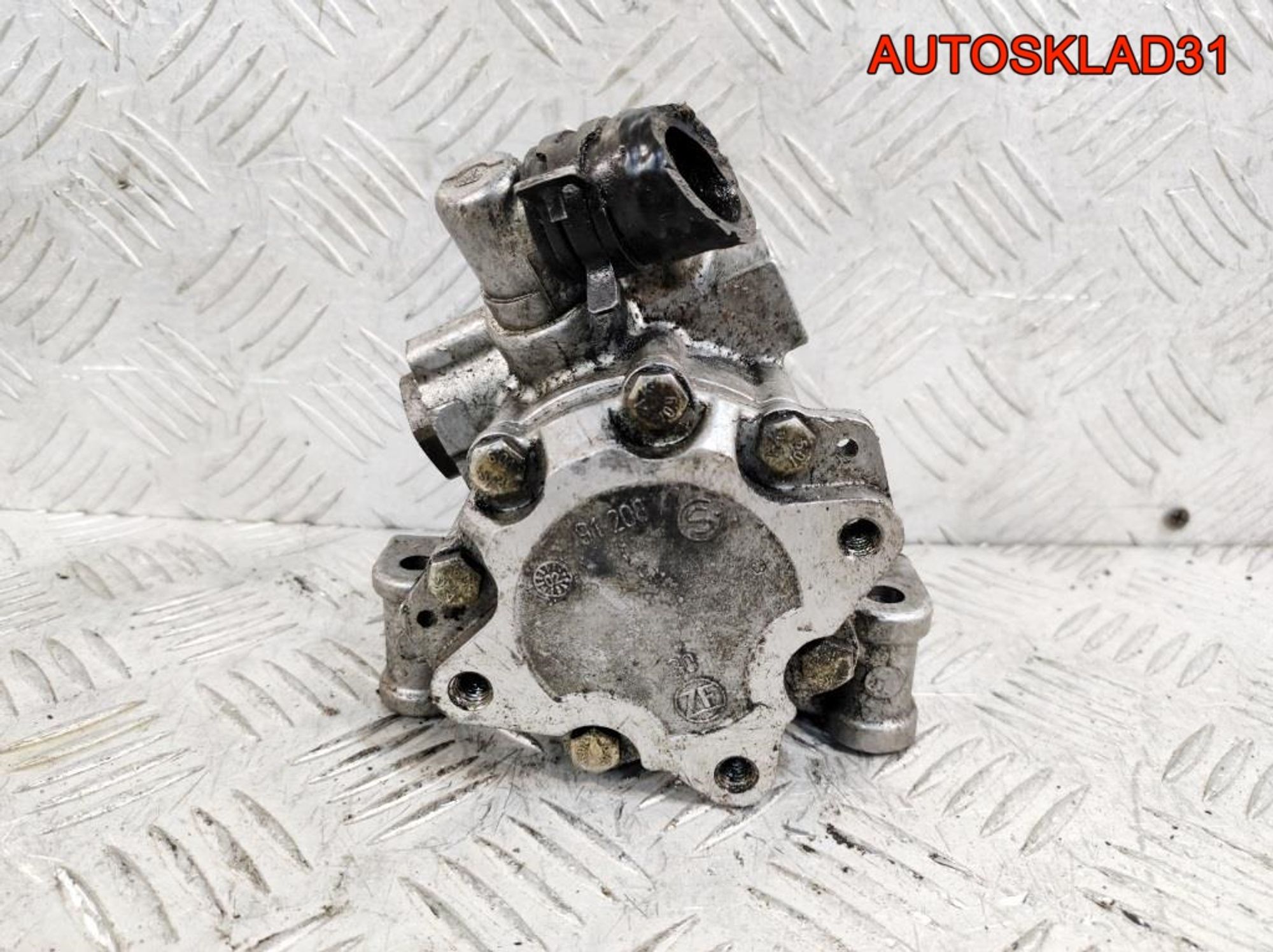 Насос гидроусилителя Mercedes Benz W203 A0024669401, 4100 рублей, Дубовое