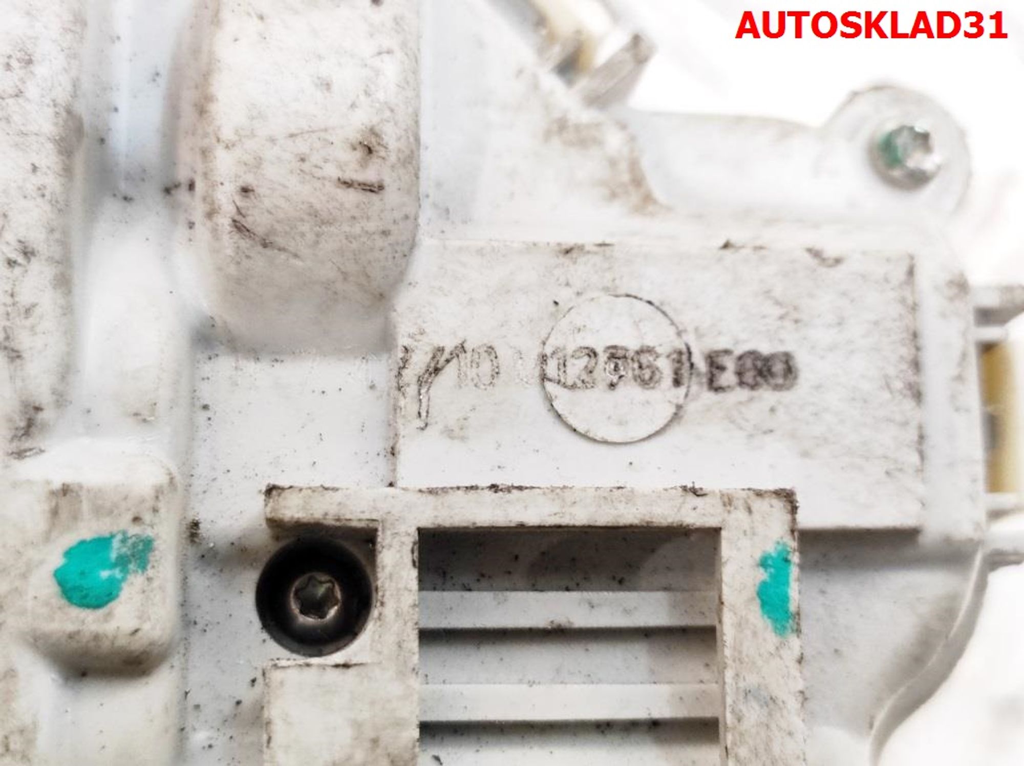 Замок двери задней левой Audi A4 B8 8K0839015C, 3500 рублей, Дубовое
