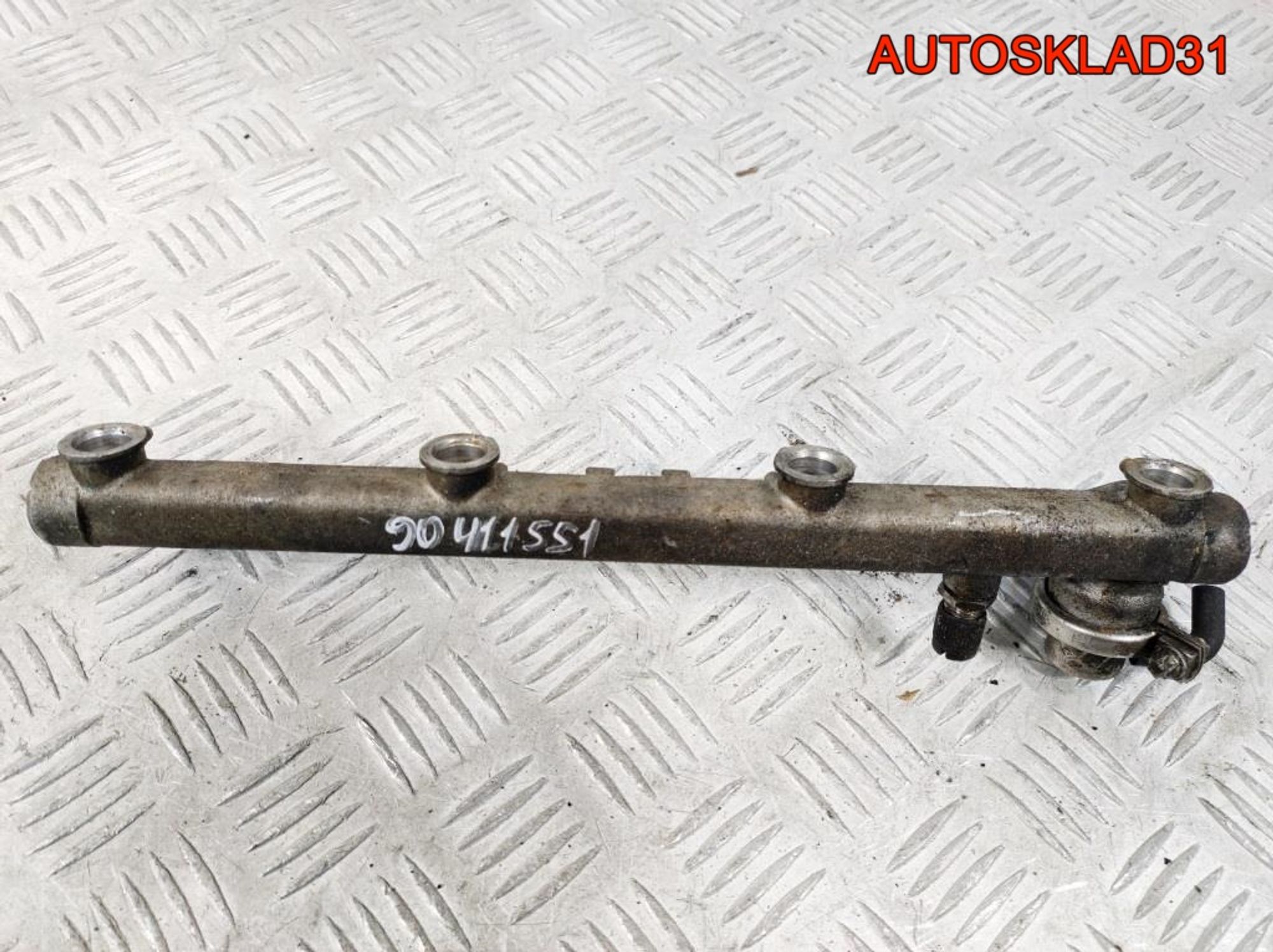 Рейка топливная Opel Omega B 2,0 X20XEV 90411551, 600 рублей, Дубовое