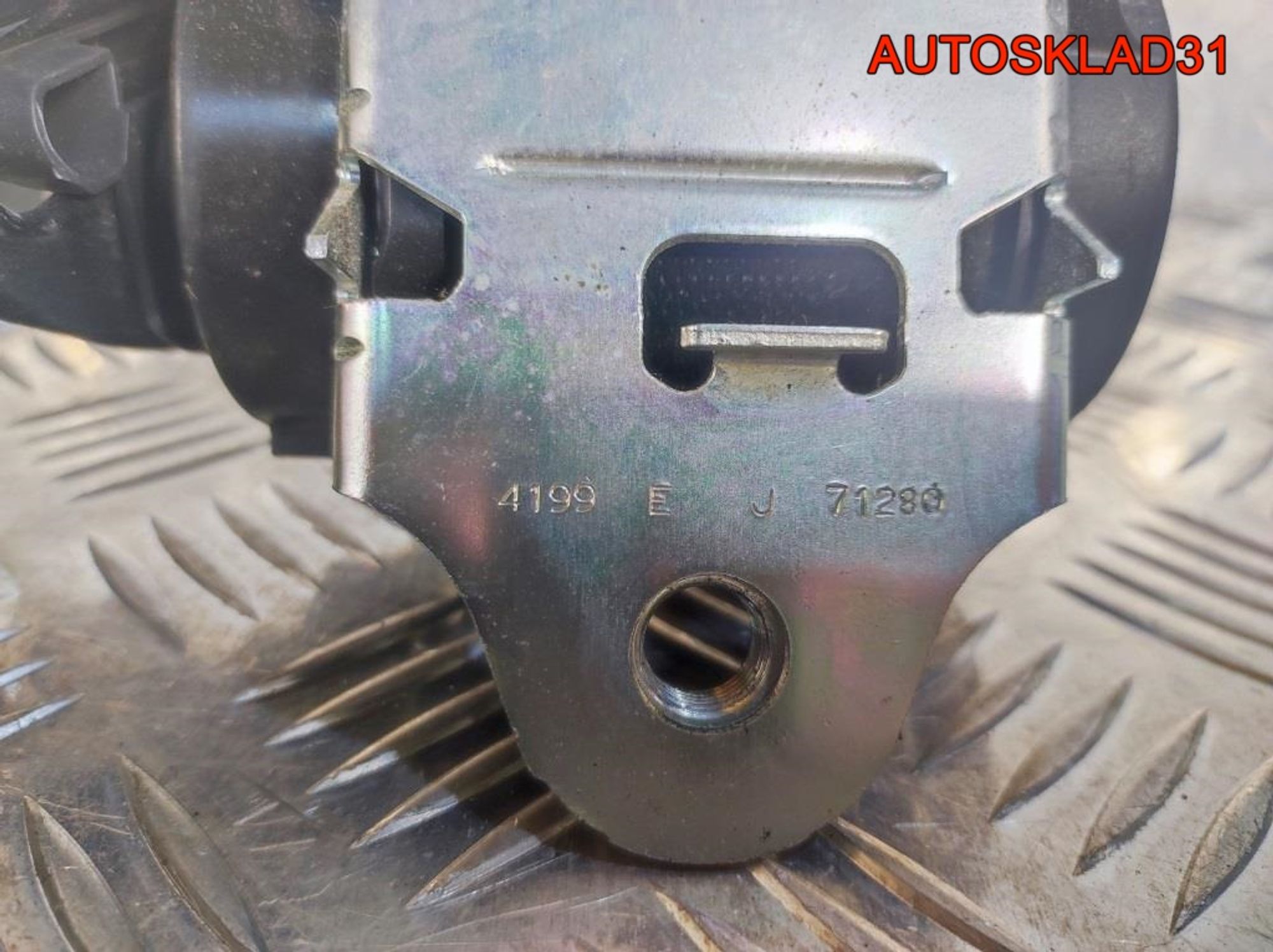 Ремень безопасности передний левый Opel Corsa D, 2900 рублей, Дубовое