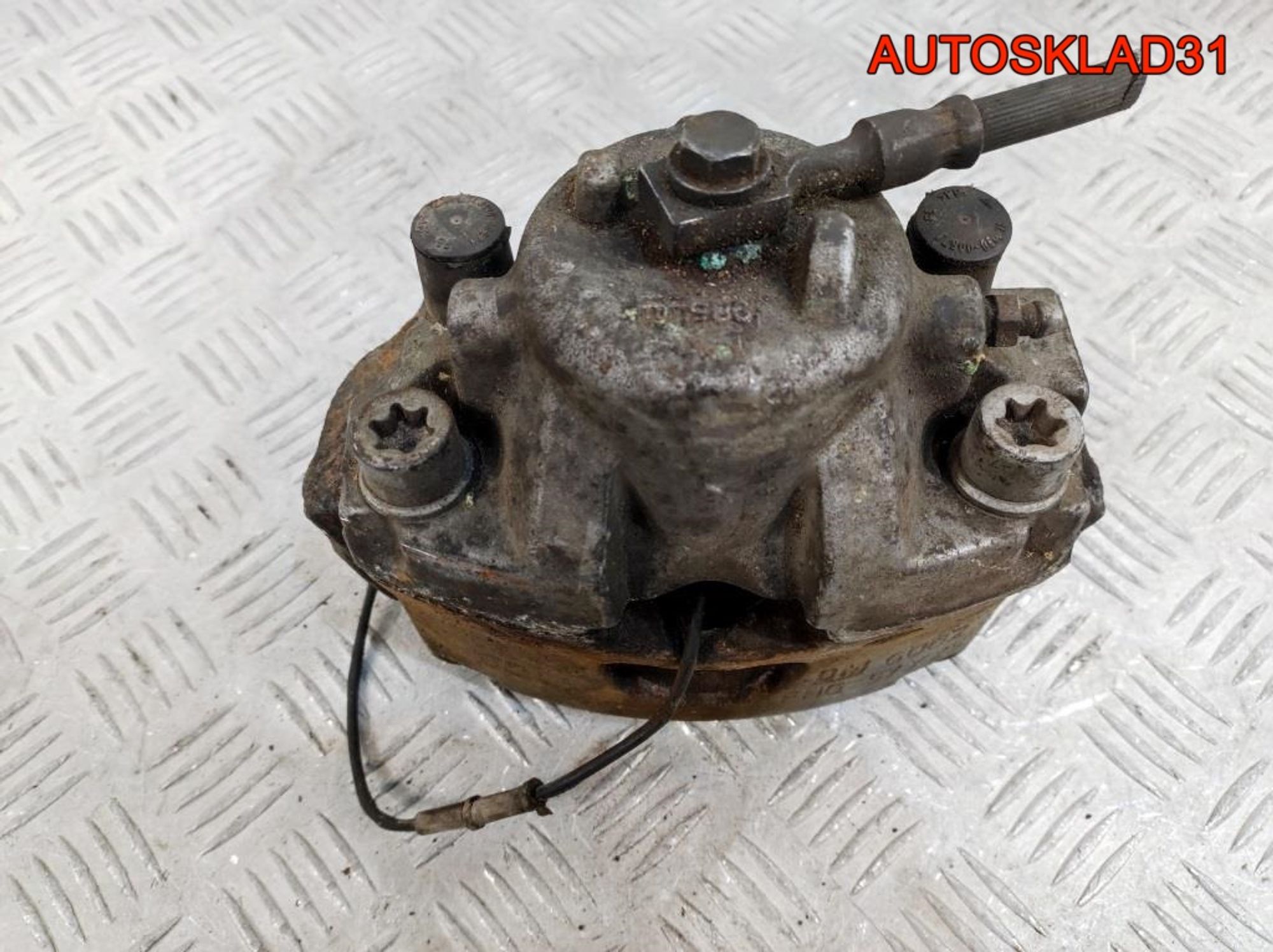 Суппорт тормозной передний левый Opel Vectra C 93176375, 2300 рублей, Дубовое