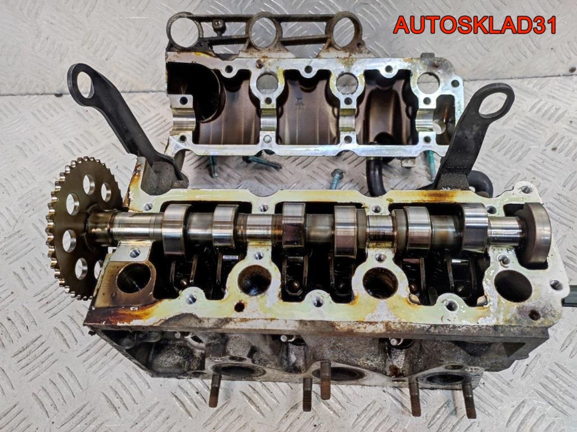 Головка блока VW Polo 4 1,2 AWY Бензин 03D103374F Пробег 54000км., 18000 рублей, Дубовое