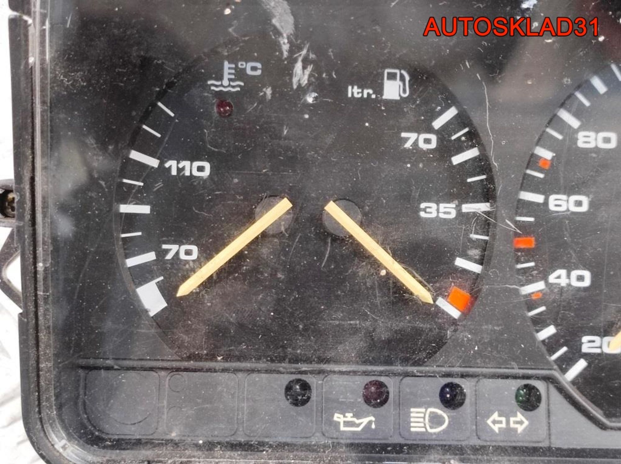 Панель приборов VW Passat B3 357919033AJ, 10000 рублей, Дубовое