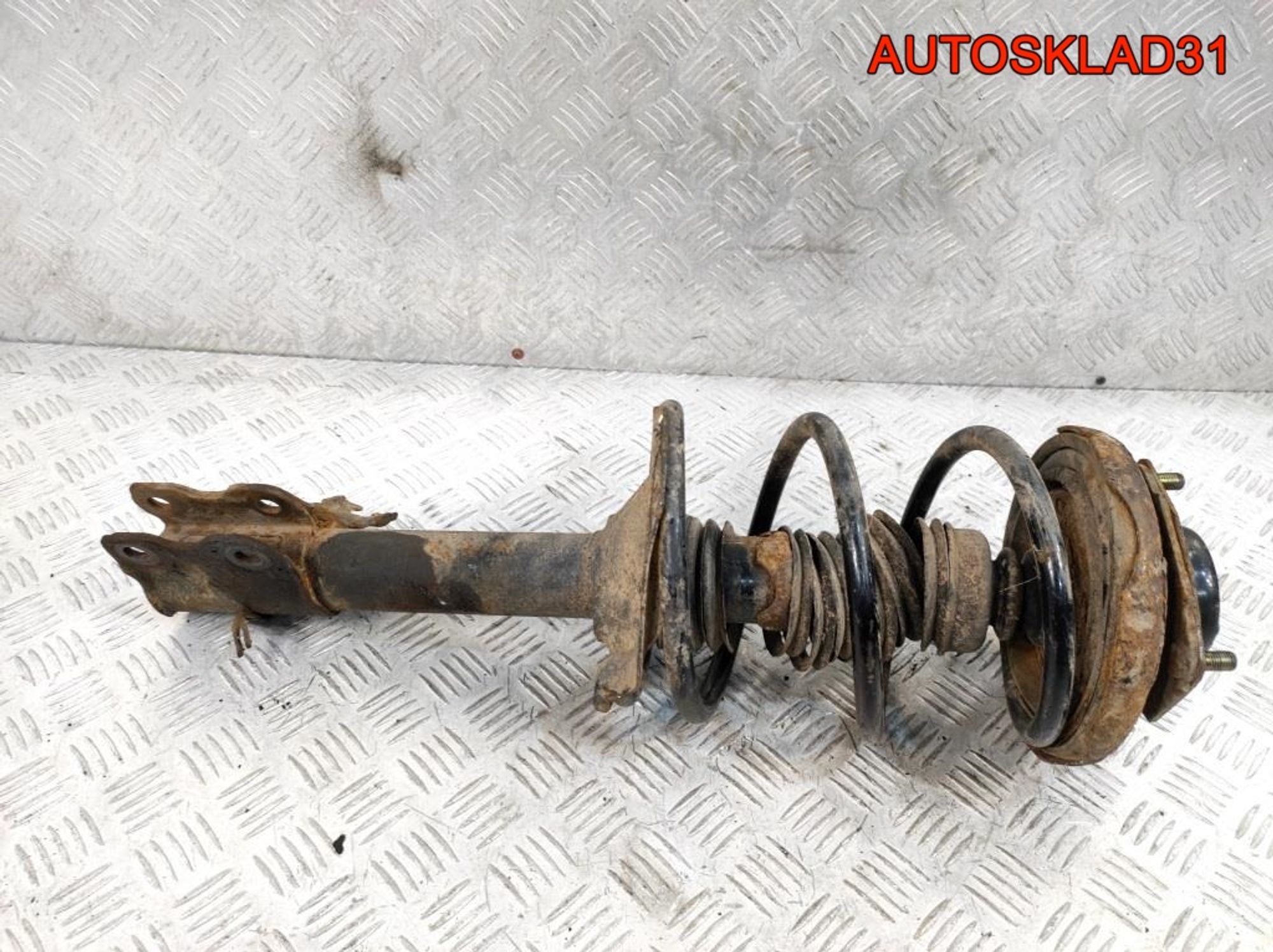 Амортизатор передний левый Nissan X-Trail T30 543038H726, 3200 рублей, Дубовое