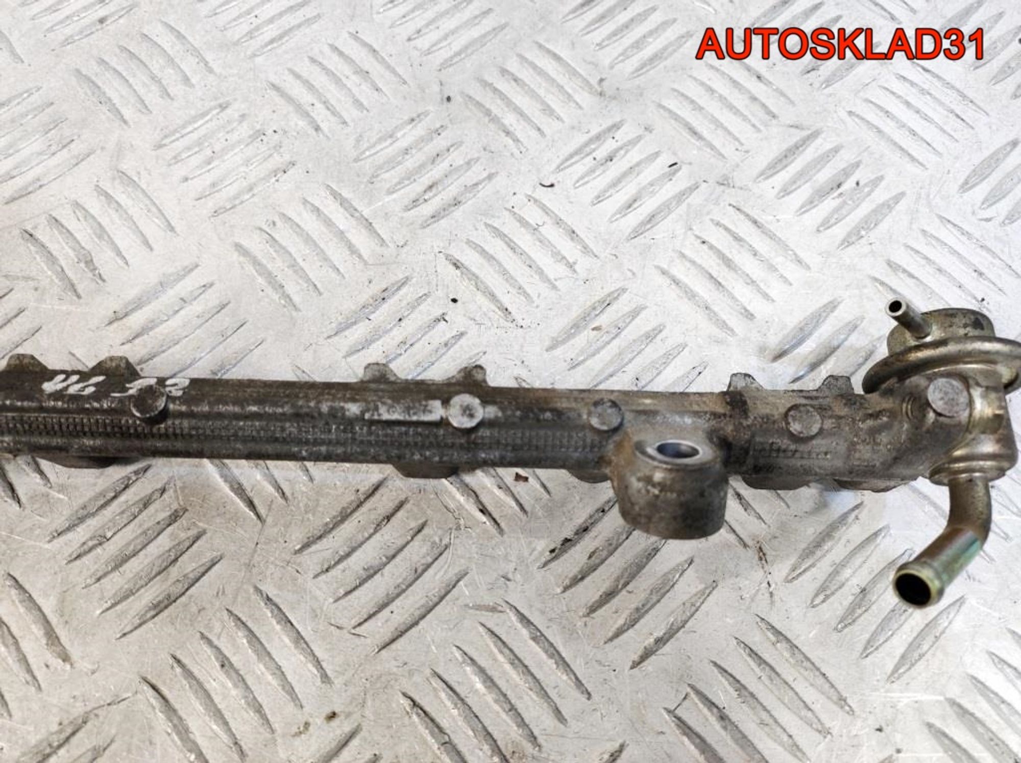Рейка топливная Mitsubishi Carisma DA 1,6 4G92, 900 рублей, Дубовое