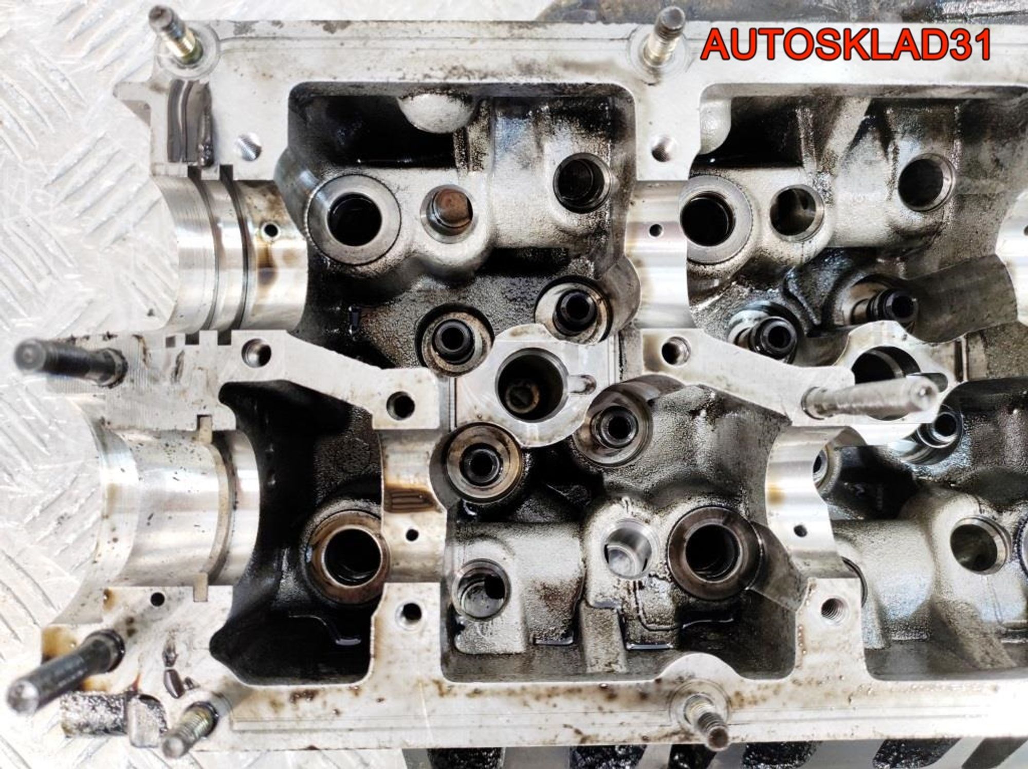 ГБЦ правая Голая Audi A6 C5 2,5 AKE 059103068, 2700 рублей, Дубовое