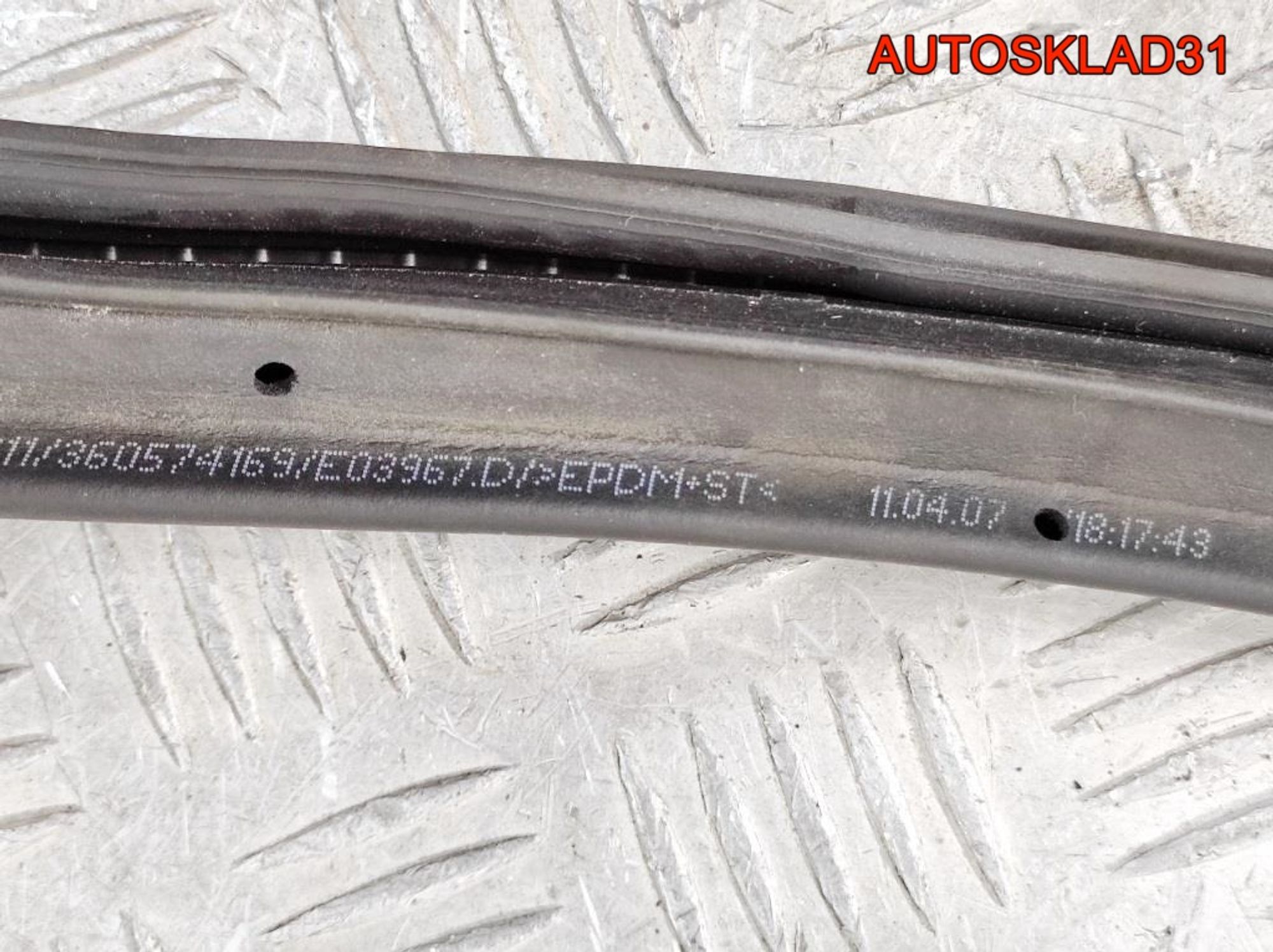 Уплотнитель двери Комплект Opel Corsa D Купе, 2700 рублей, Дубовое