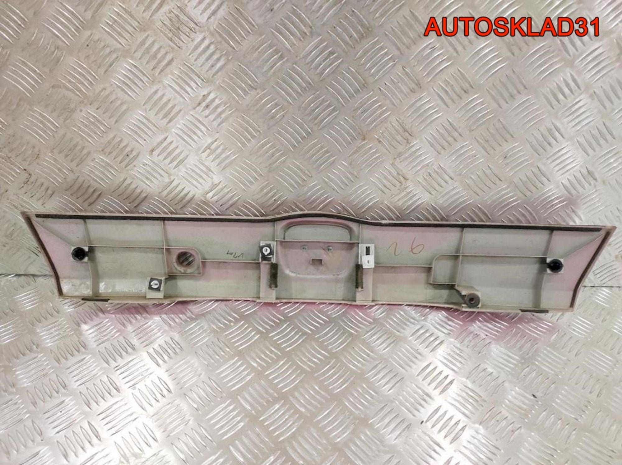 Накладка двери багажника Honda Jazz 77890SAA0030, 2300 рублей, Дубовое