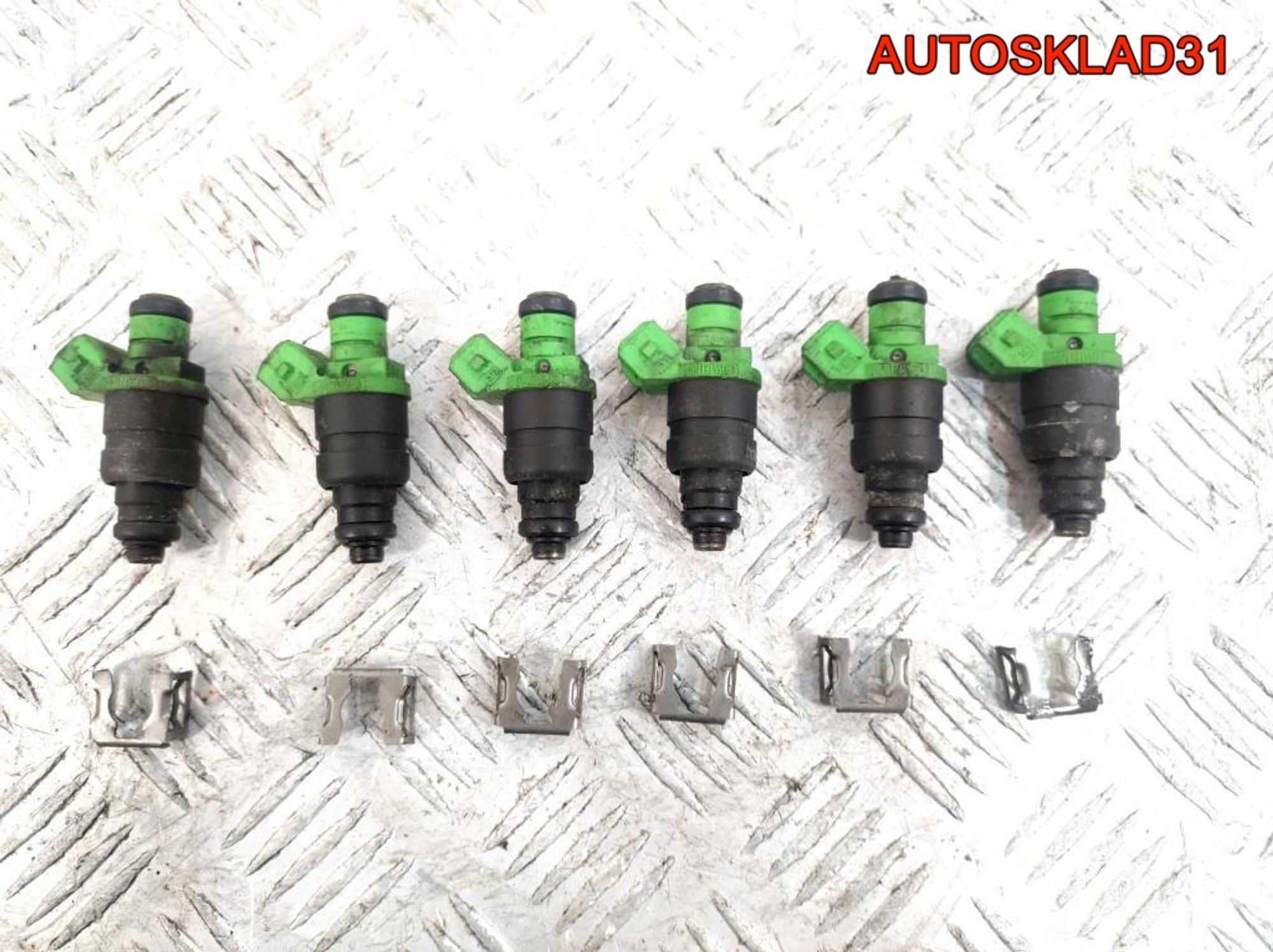 Форсунка топливная Audi A4 B6 2,4 BDV 078133551BB, 800 рублей, Дубовое