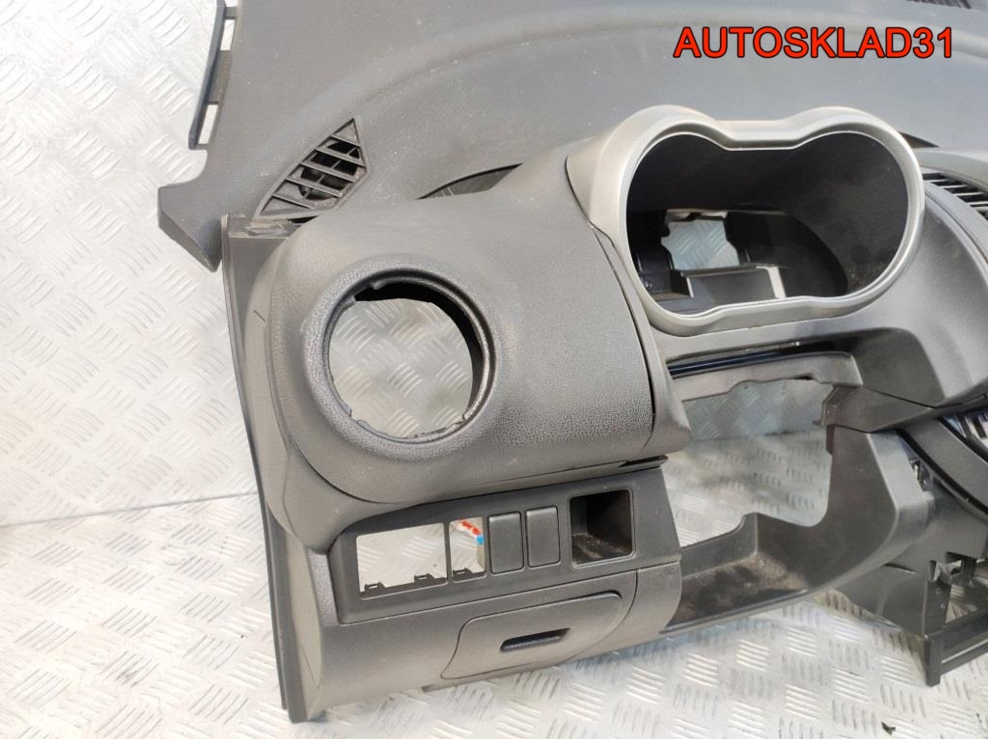 Торпедо Голое Nissan Note E11 Не востановленная, 32400 рублей, Дубовое