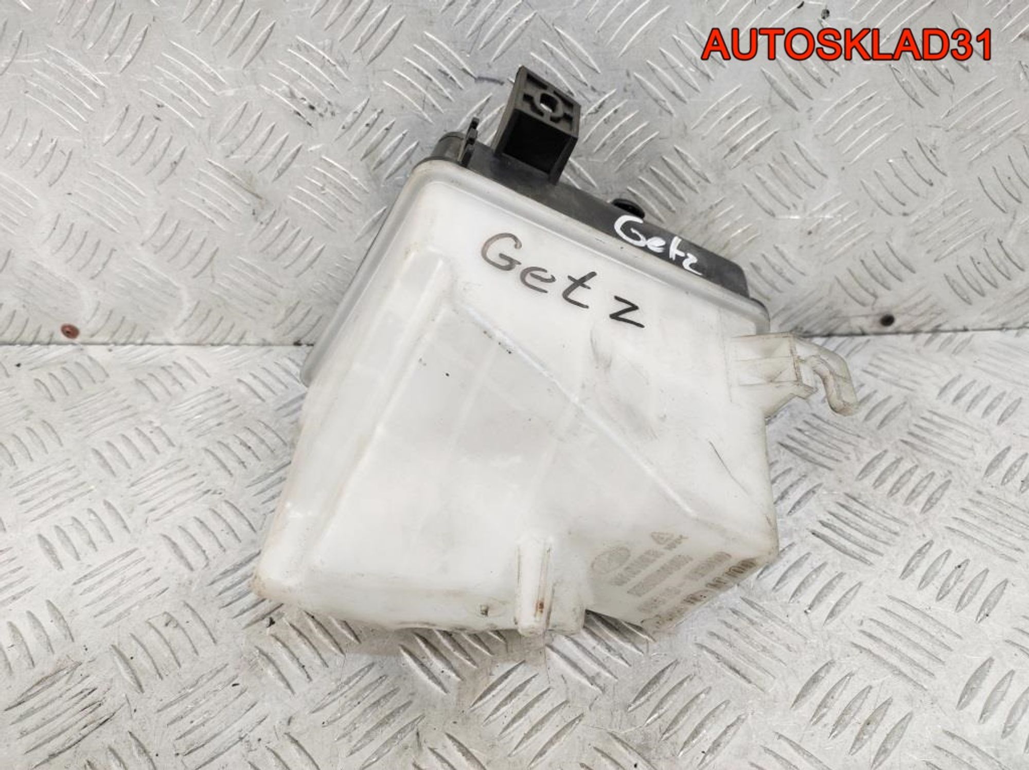 Бачок омывателя Hyundai Getz 986101C000, 1400 рублей, Дубовое