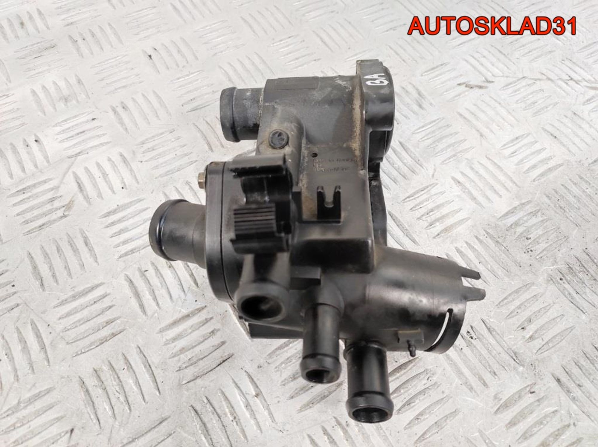 Корпус термостата Skoda Octavia A4 Корпус термостата Skoda Octavia A4 032121111BA, 900 рублей, Дубовое