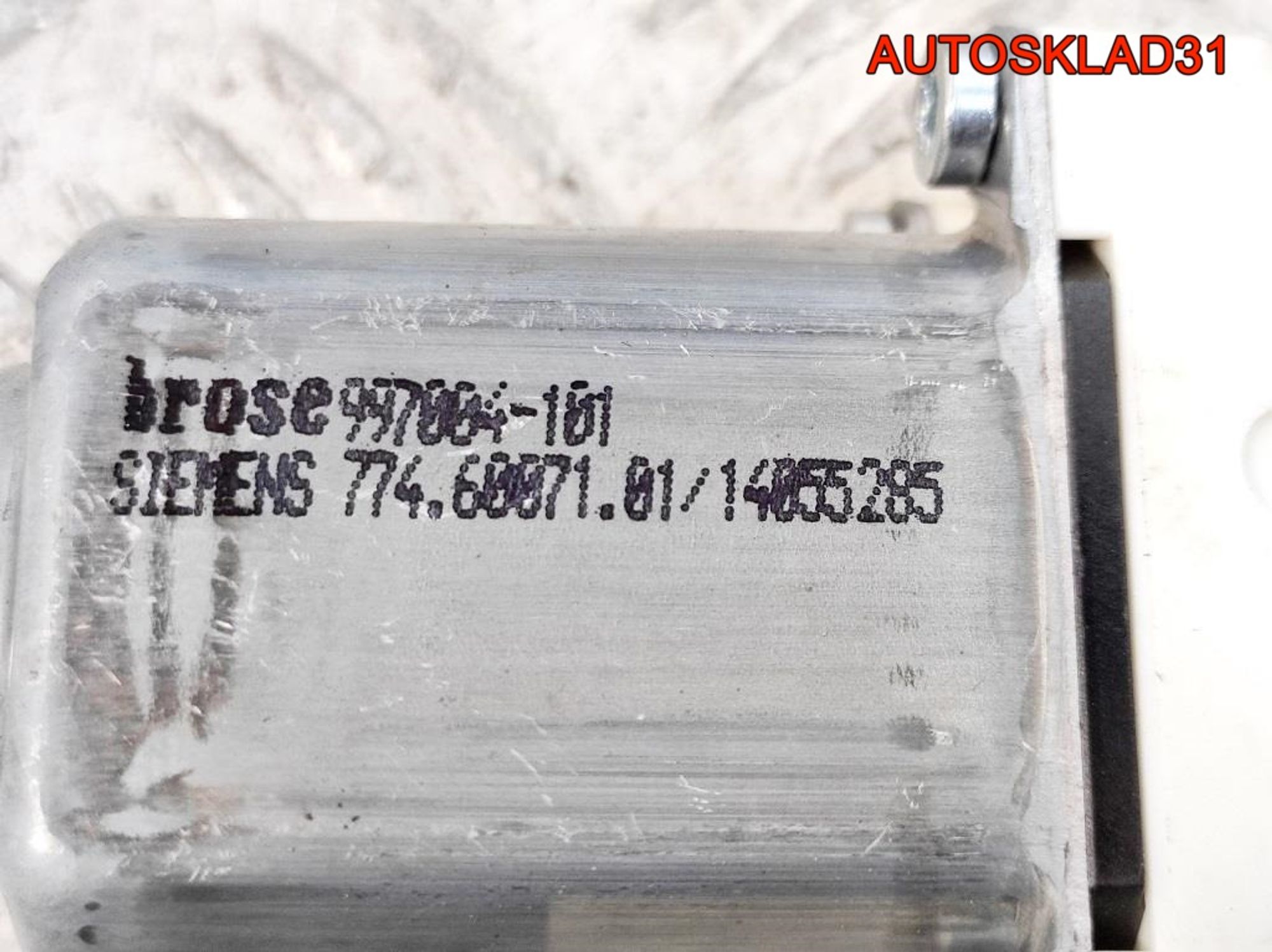 Моторчик стеклоподъемника з/п Audi A6 C6 4F0959802A, 800 рублей, Дубовое