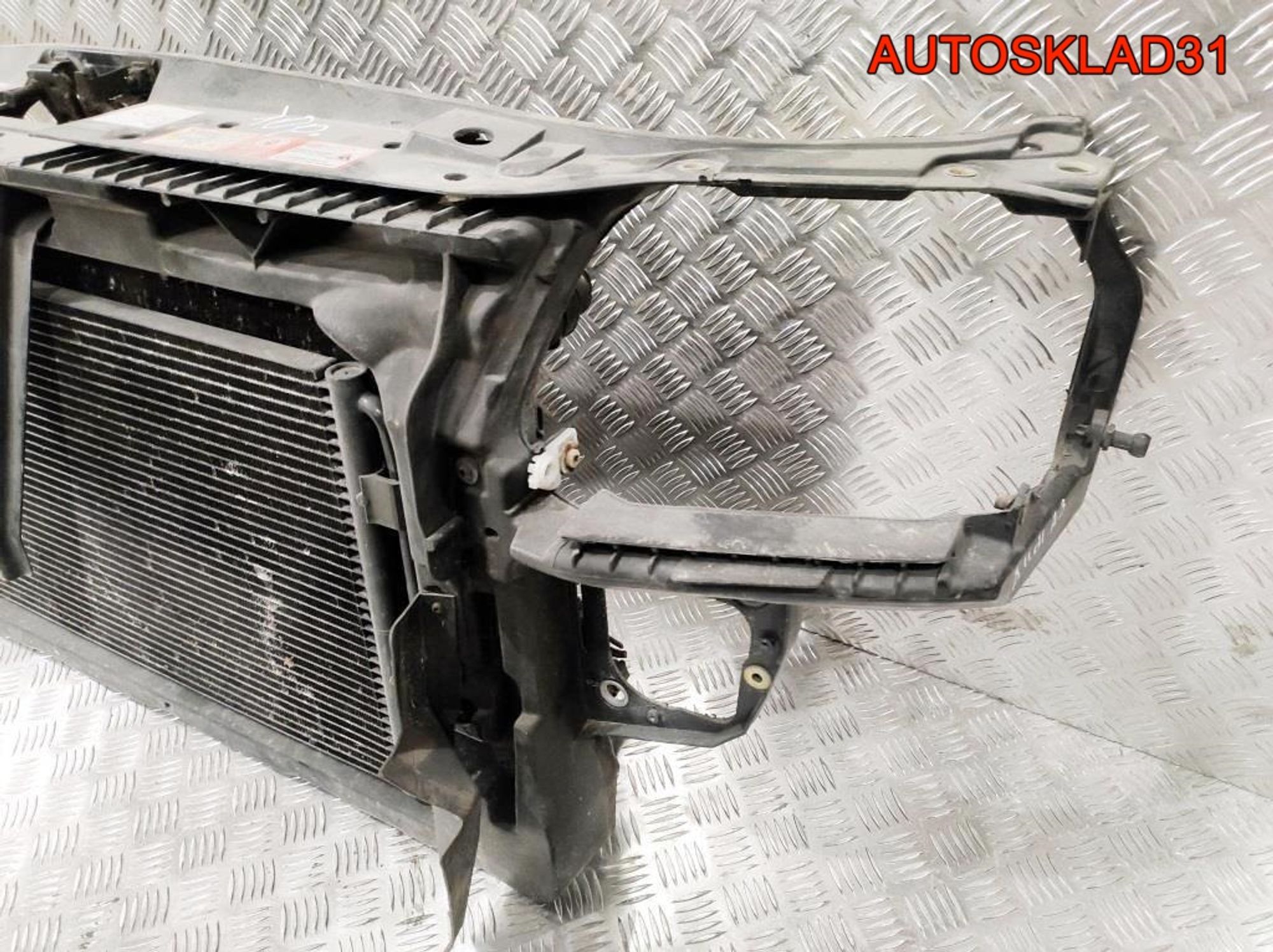 Панель передняя в сборе Audi A3 8L1 Дорест 8L0805594A, 14000 рублей, Дубовое