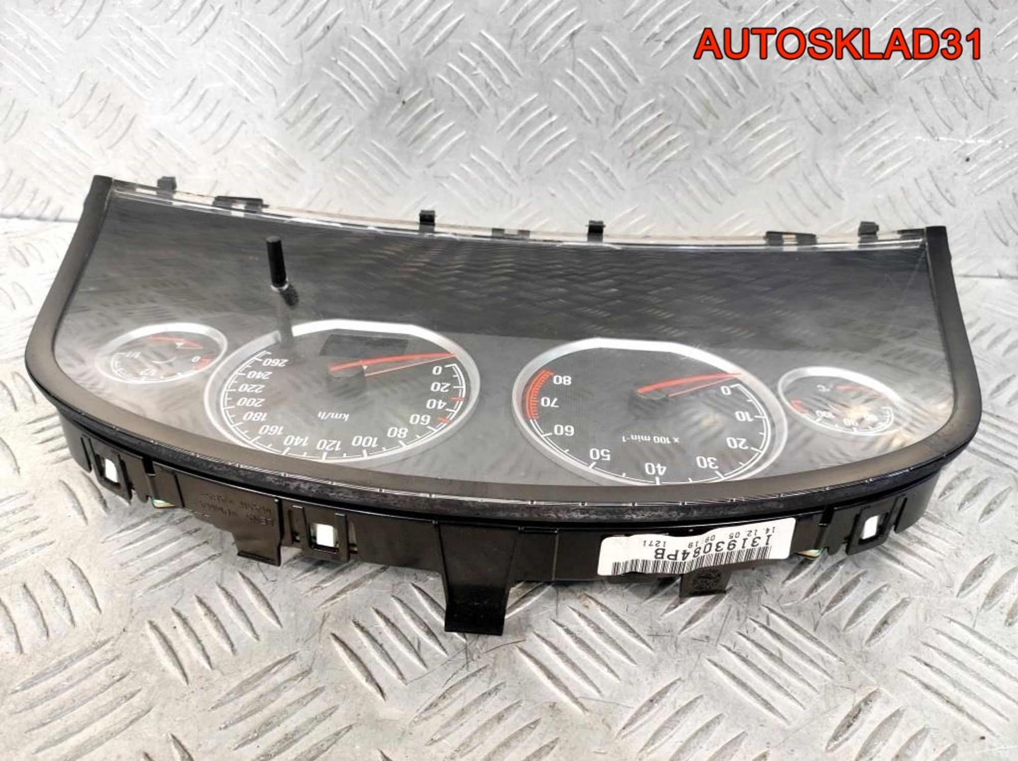 Панель приборов Opel Vectra C 13193084 Бензин, 2600 рублей, Дубовое