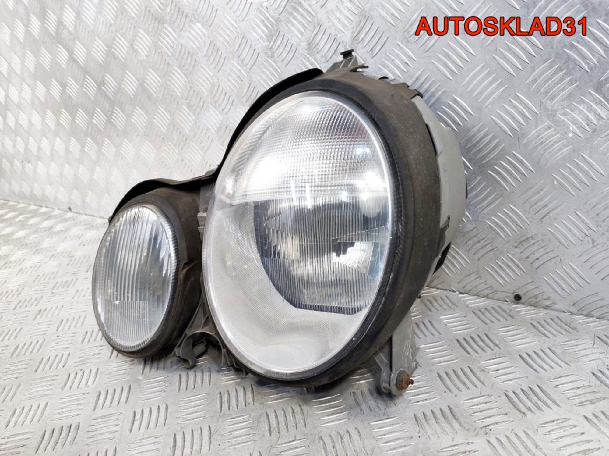 Фары Ксенон Комплект Mercedes-Benz W210 Рестайлинг, 31500 рублей, Дубовое