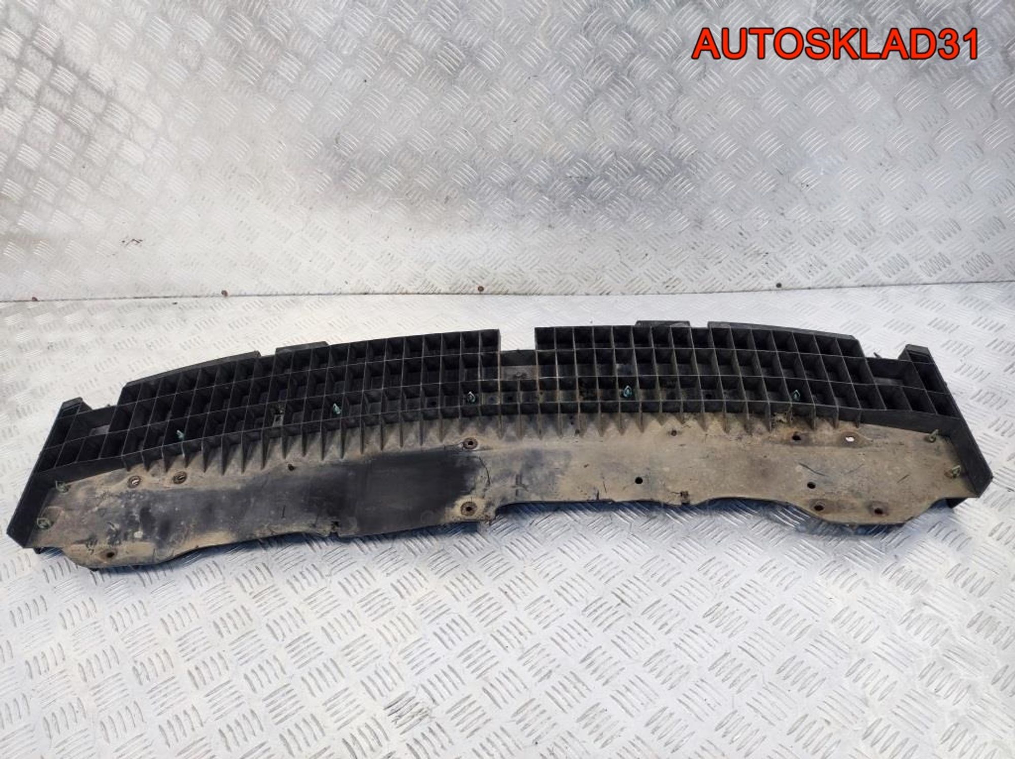 Пыльник двигателя Toyota Aygo 526180H010, 1700 рублей, Дубовое