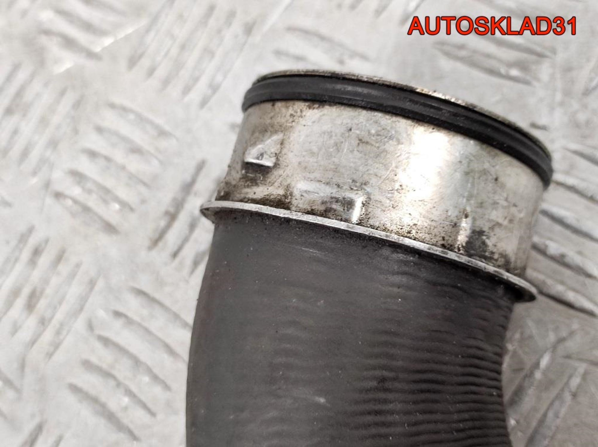 Патрубок интеркулера VW Passat B6 1,9 Дизель 1K0145838N, 2000 рублей, Дубовое