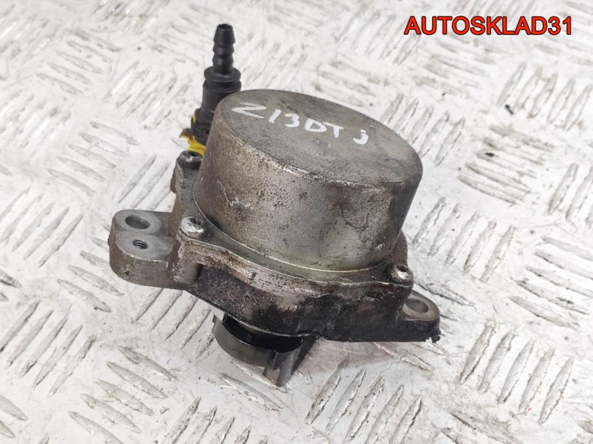 Насос вакуумный Opel Corsa D 1,3 Z13DTJ 55193232, 2500 рублей, Дубовое