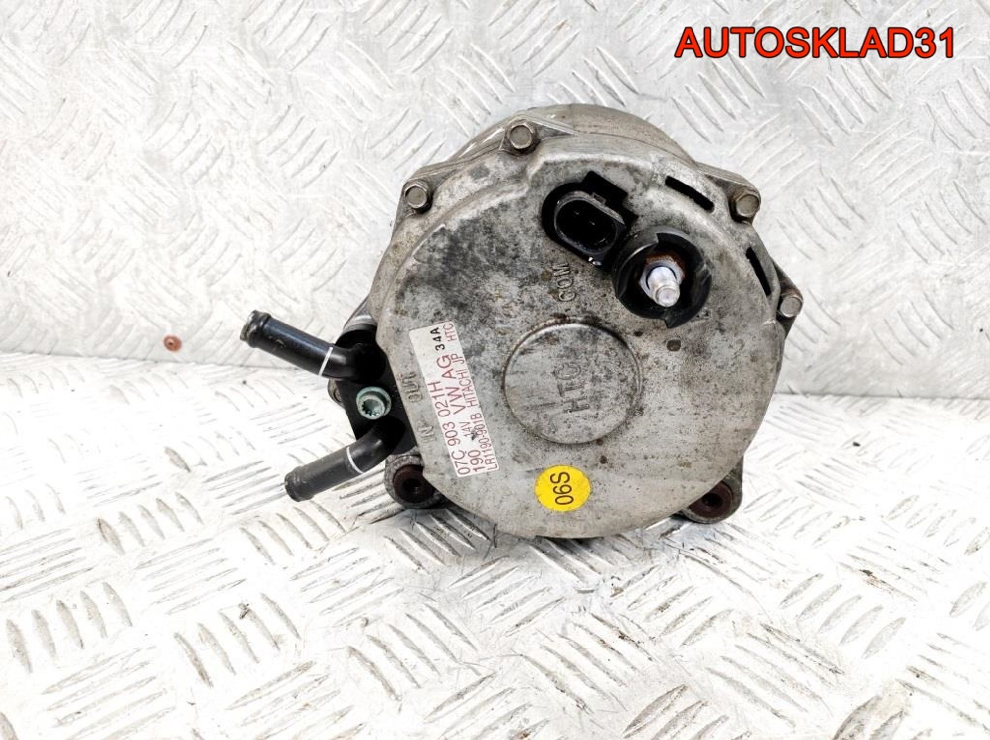 Генератор 190A Audi A8 D3 6.0BHT Бензин 07C903021H, 13500 рублей, Дубовое