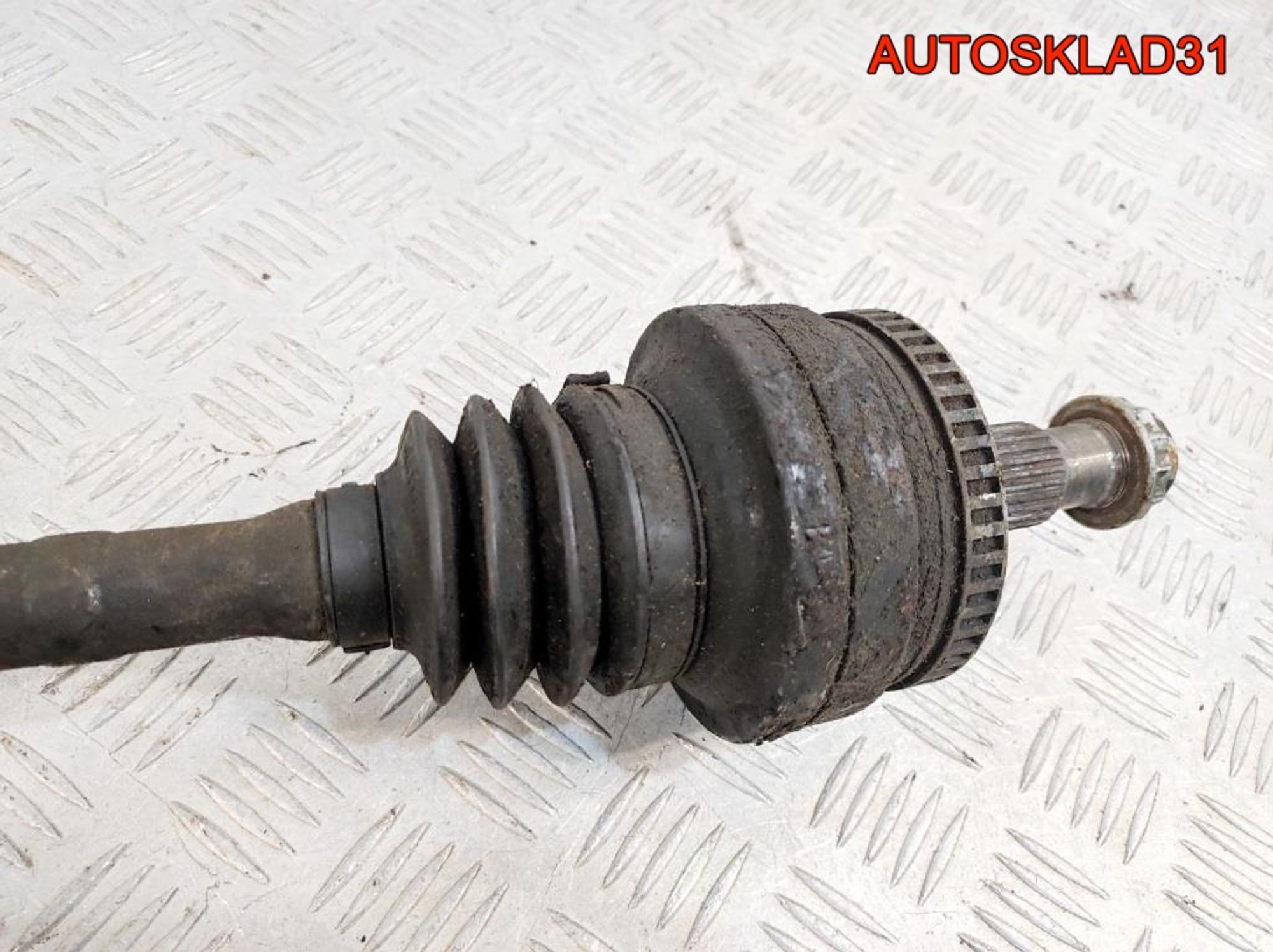 Полуось задняя правая Mercedes W211 A2113570091, 2700 рублей, Дубовое