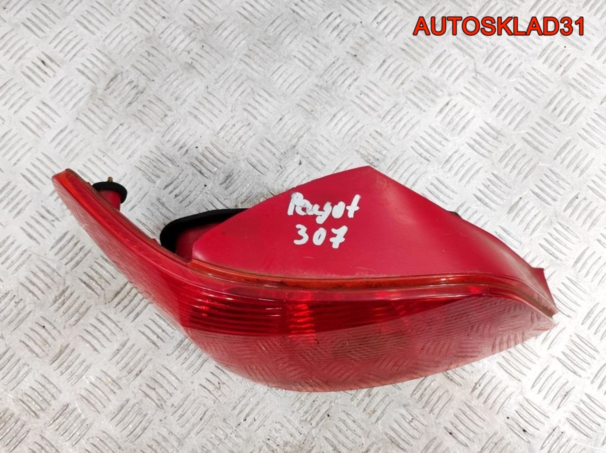 Фонарь задний левый Peugeot 307 6350P3 Дорест, 5400 рублей, Дубовое