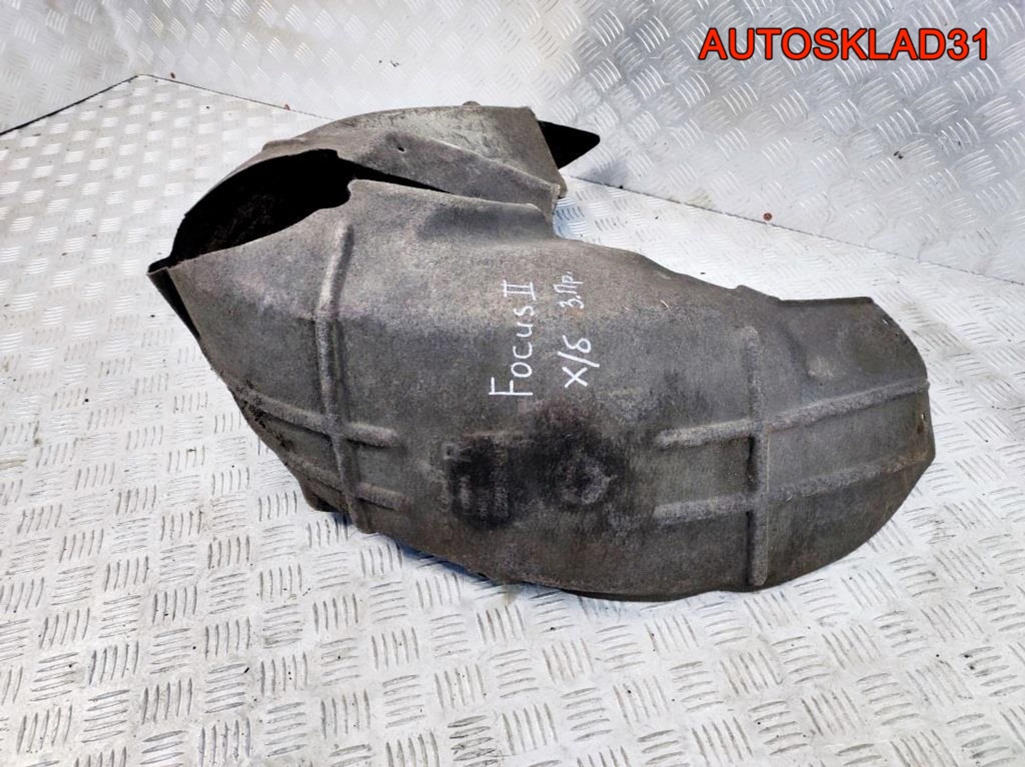 Локер задний правый Ford Focus 2 Хетчбэк, 2900 рублей, Дубовое