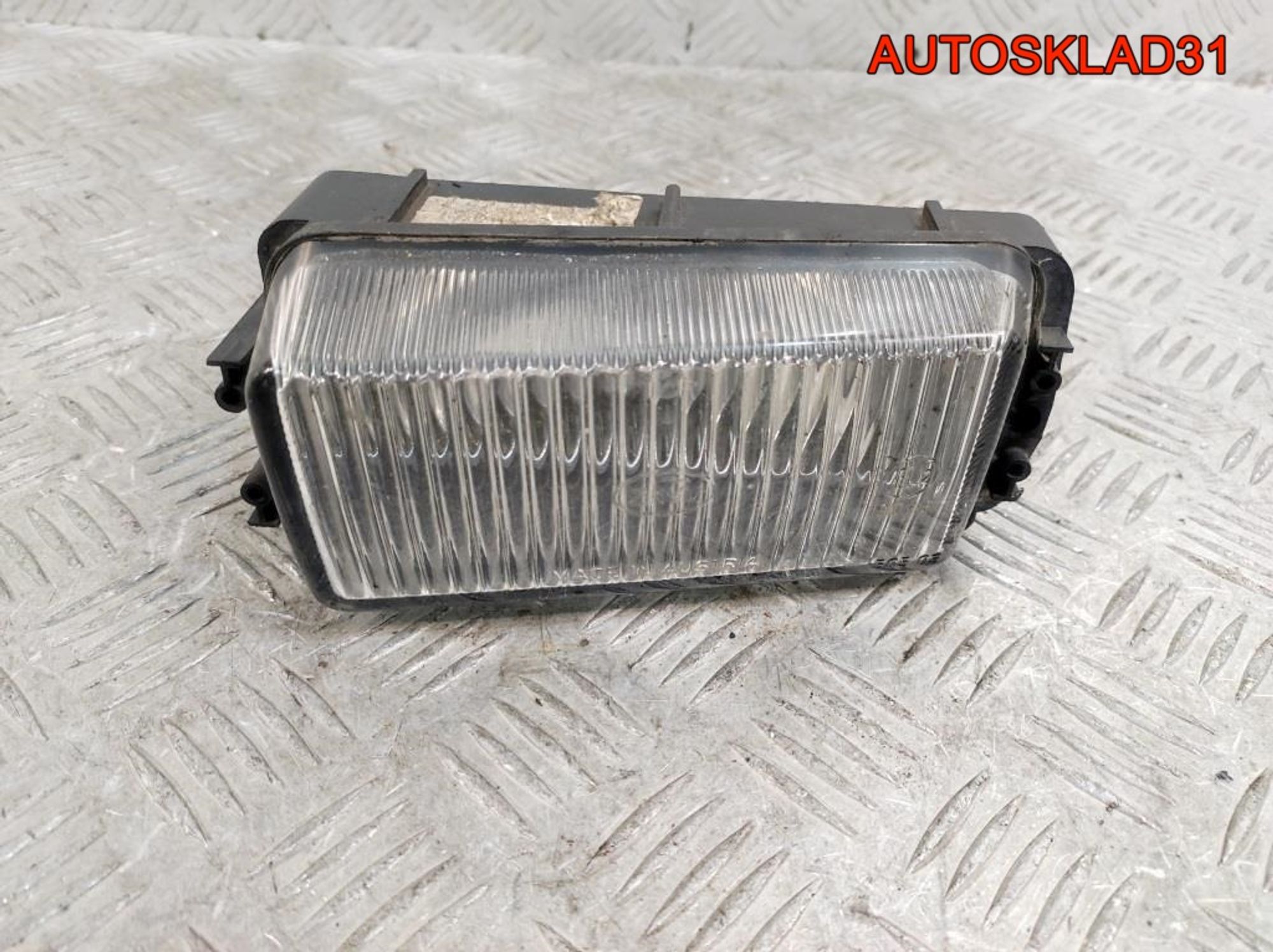 Фара противотуманная левая Audi 80 B3, 2700 рублей, Дубовое