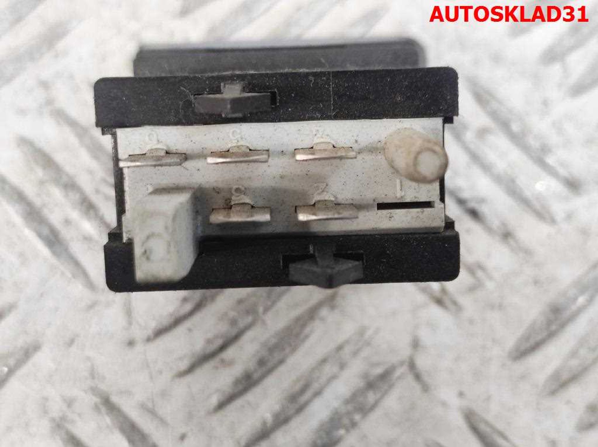 Кнопка корректора фар Audi A4 B5 8D0941301C, 800 рублей, Дубовое