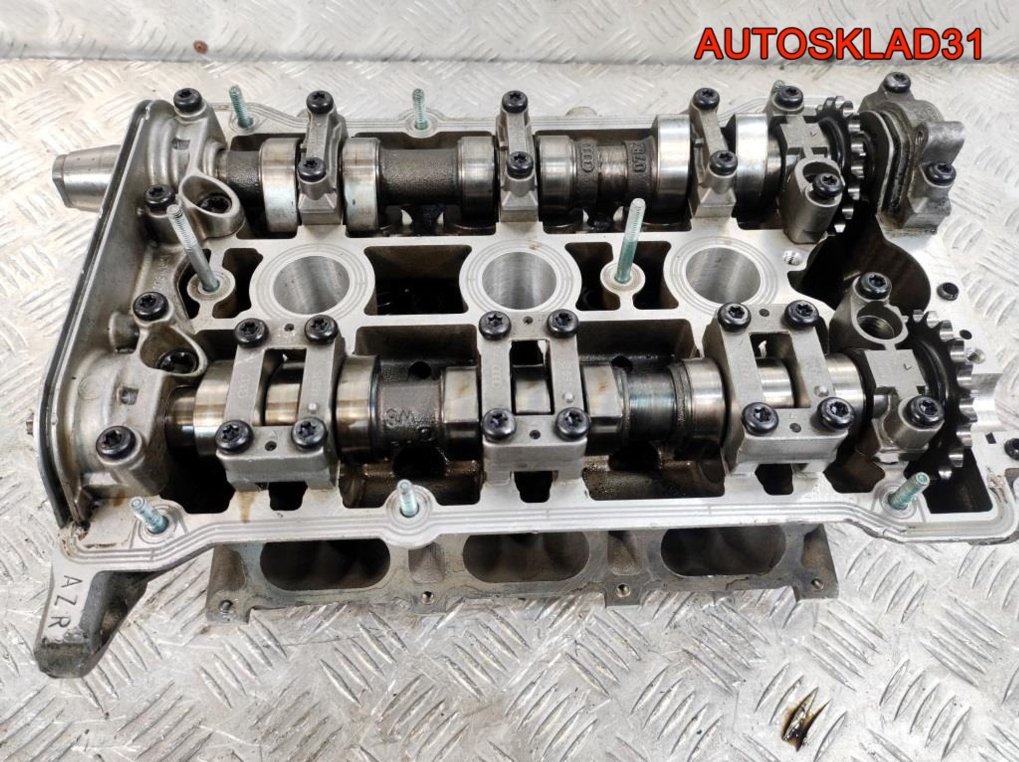 Головка блока правая Audi RS4 B5 2,7 AZR Бензин, 45000 рублей, Дубовое