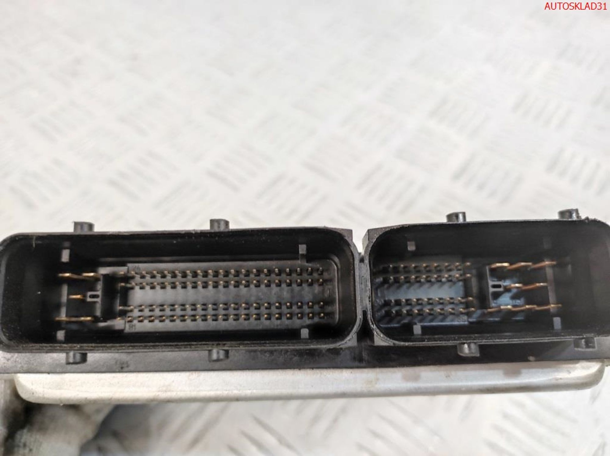 Блок эбу Audi A6 C5 2.5 BDG 8E0907401M Дизель, 2700 рублей, Дубовое