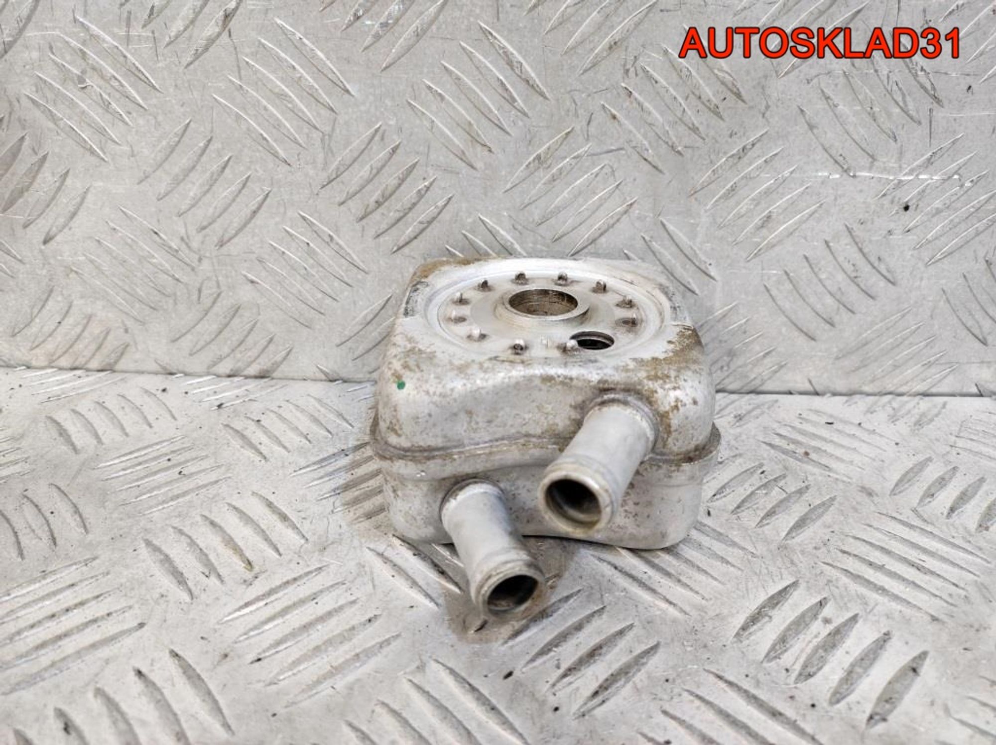 Радиатор масляный Audi A3 8L 1,6 AKL 078117021A, 900 рублей, Дубовое