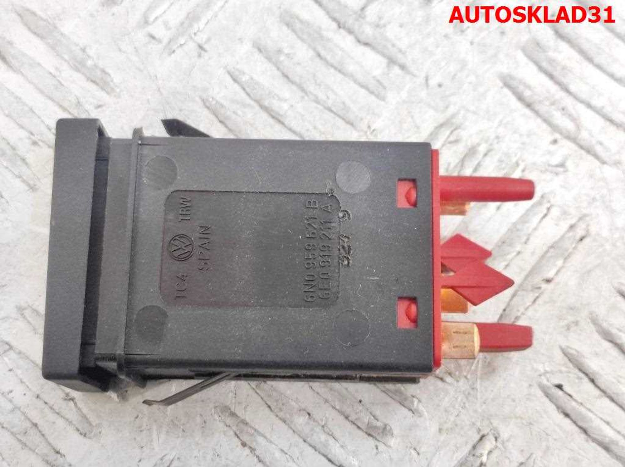 Кнопка стояночного тормоза Volkswagen Lupo 6E0919211A, 1500 рублей, Дубовое