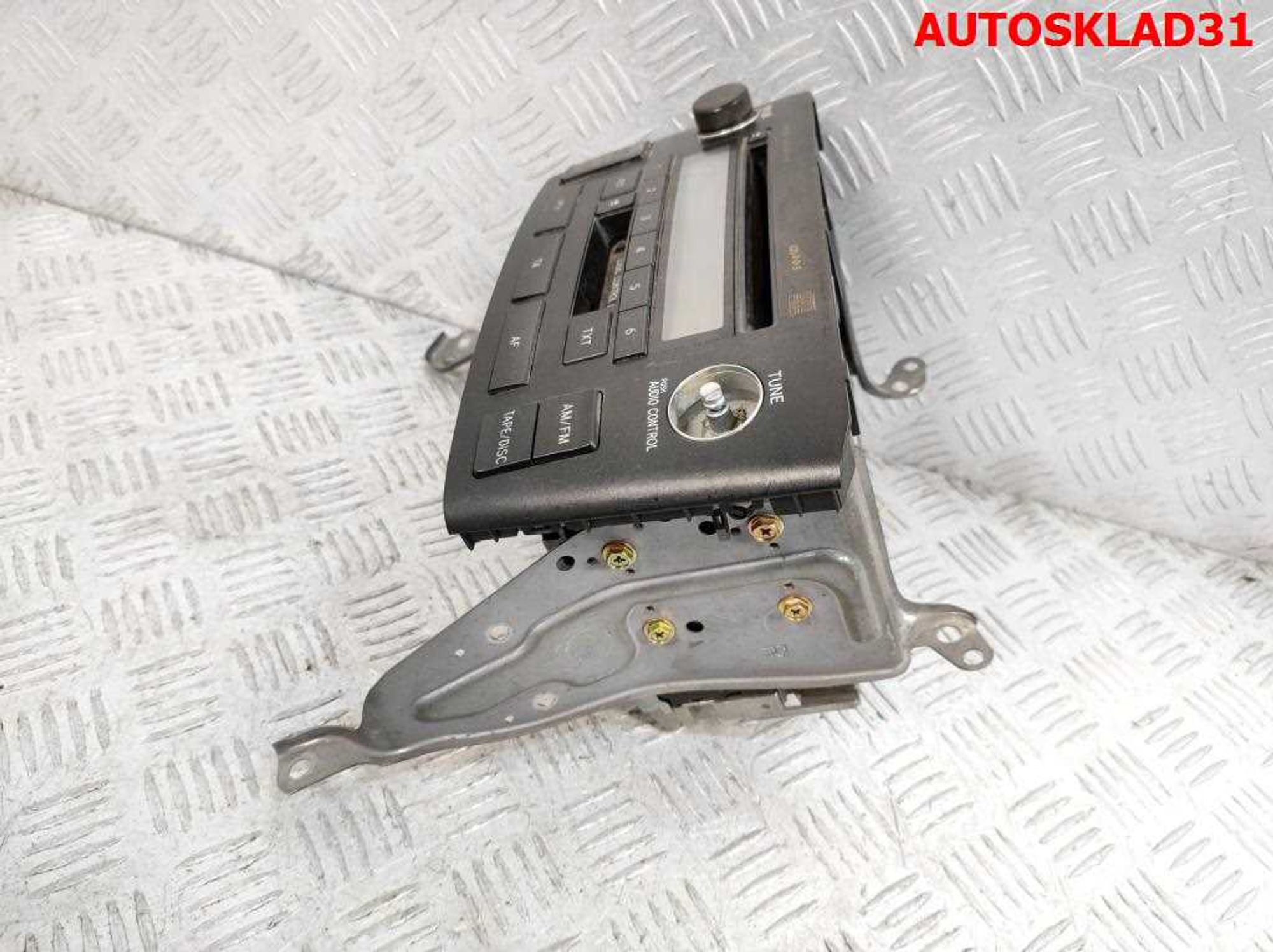 Магнитола W53900 Toyota Avensis 2 8612005070, 1000 рублей, Дубовое