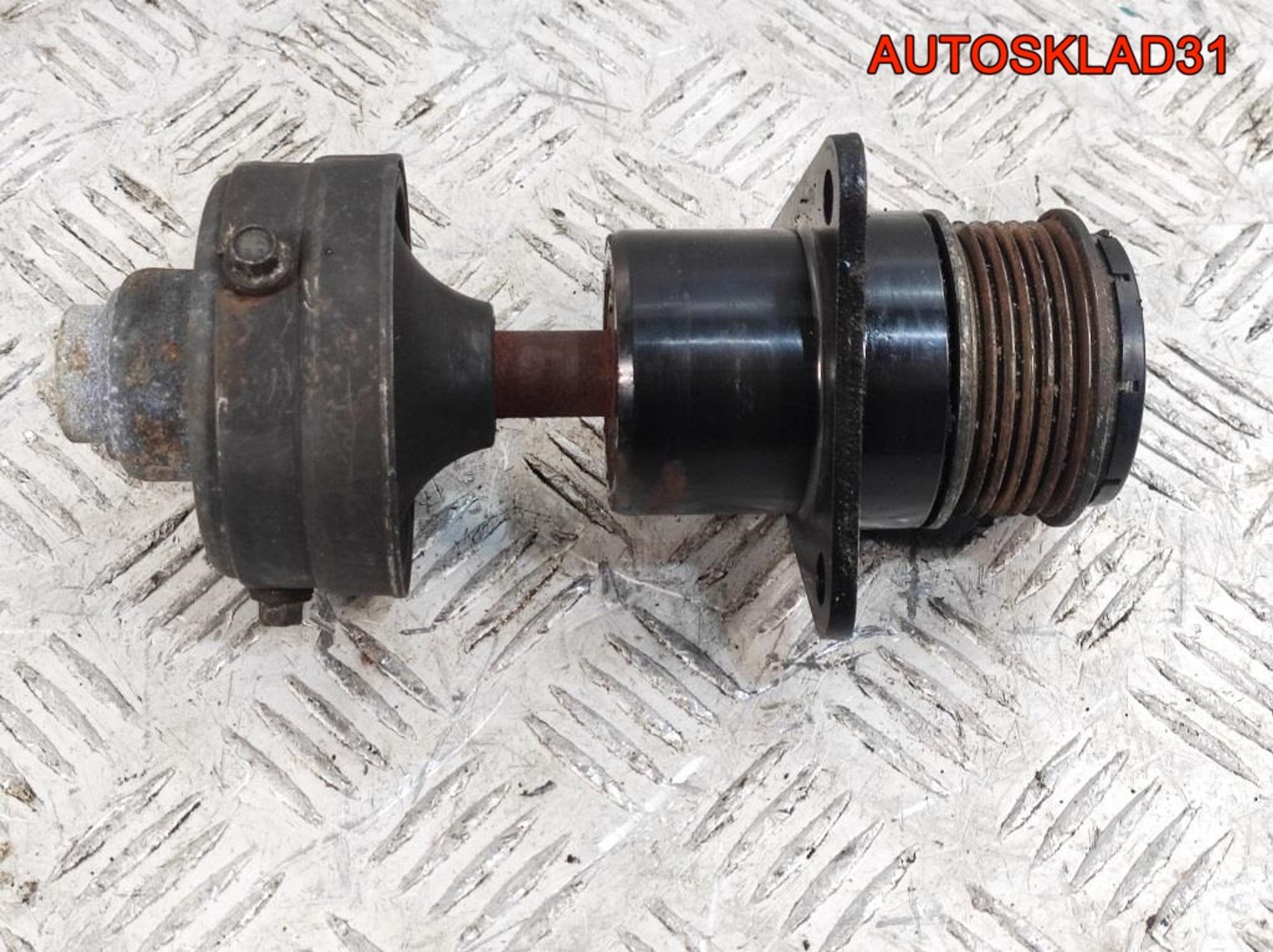 Шкив генератора Ford Focus 1 1,8 Дизель 1S4Q10A352AB, 2500 рублей, Дубовое