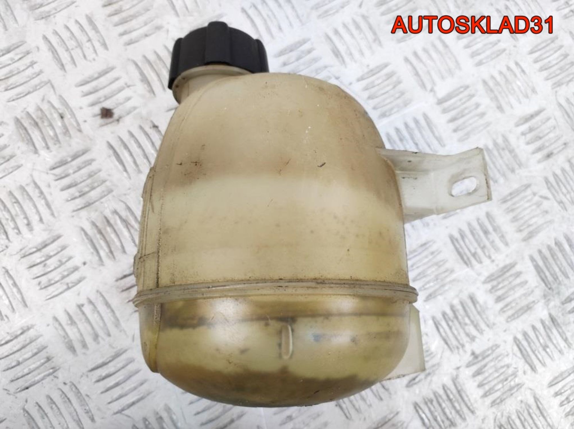 Бачок расширительный Renault Megane 1 7700839184, 700 рублей, Дубовое